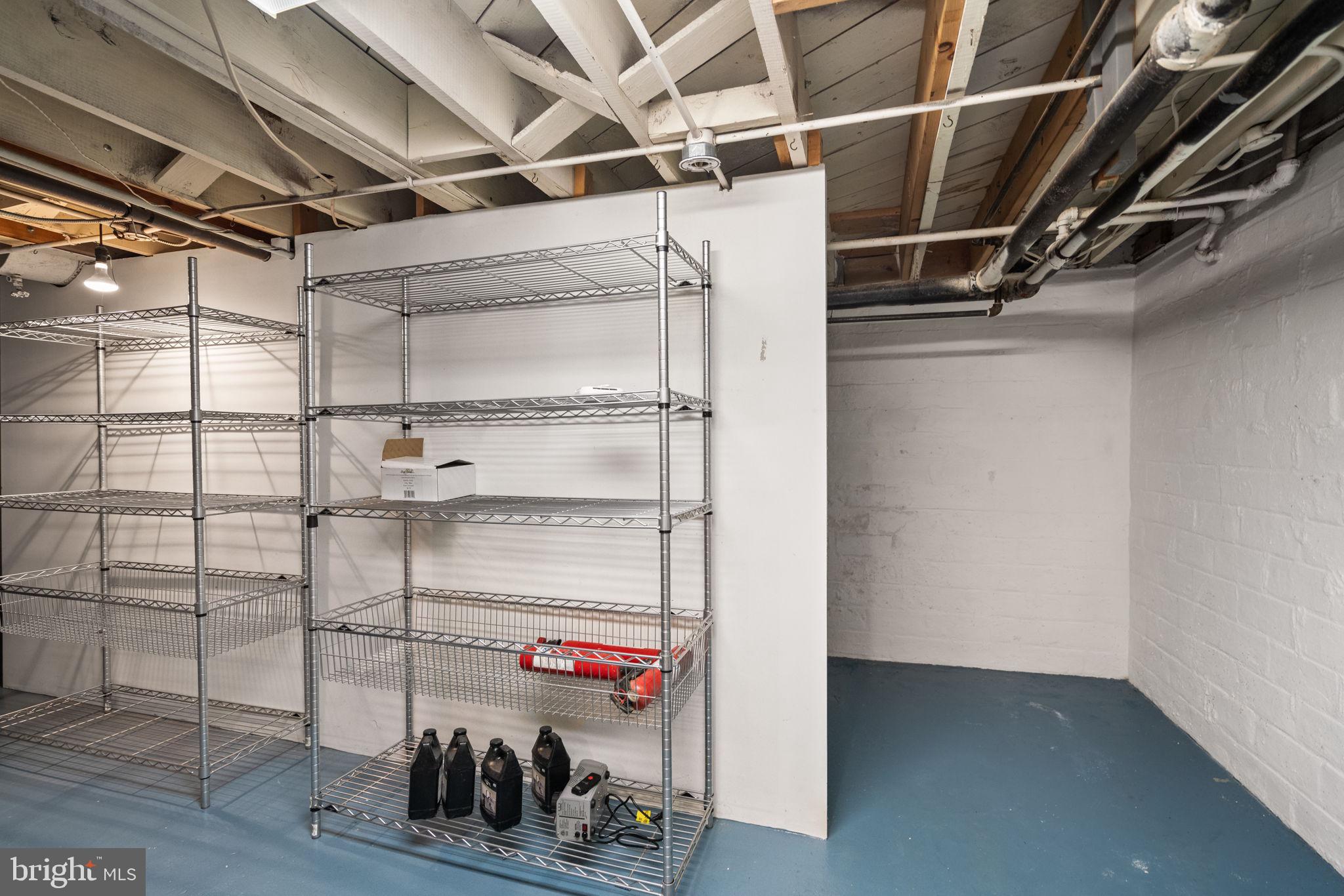 CHEVY CHASE - Residential Lease