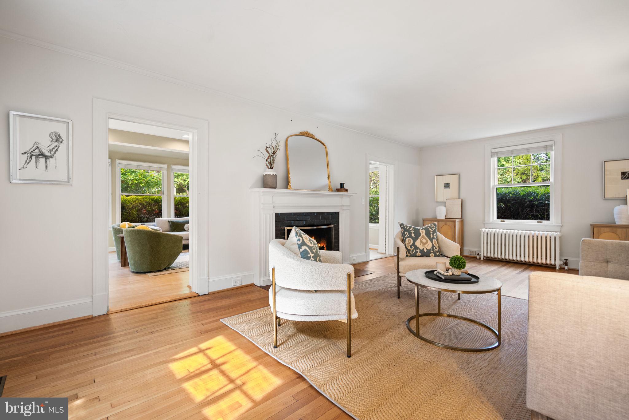 CHEVY CHASE - Residential Lease