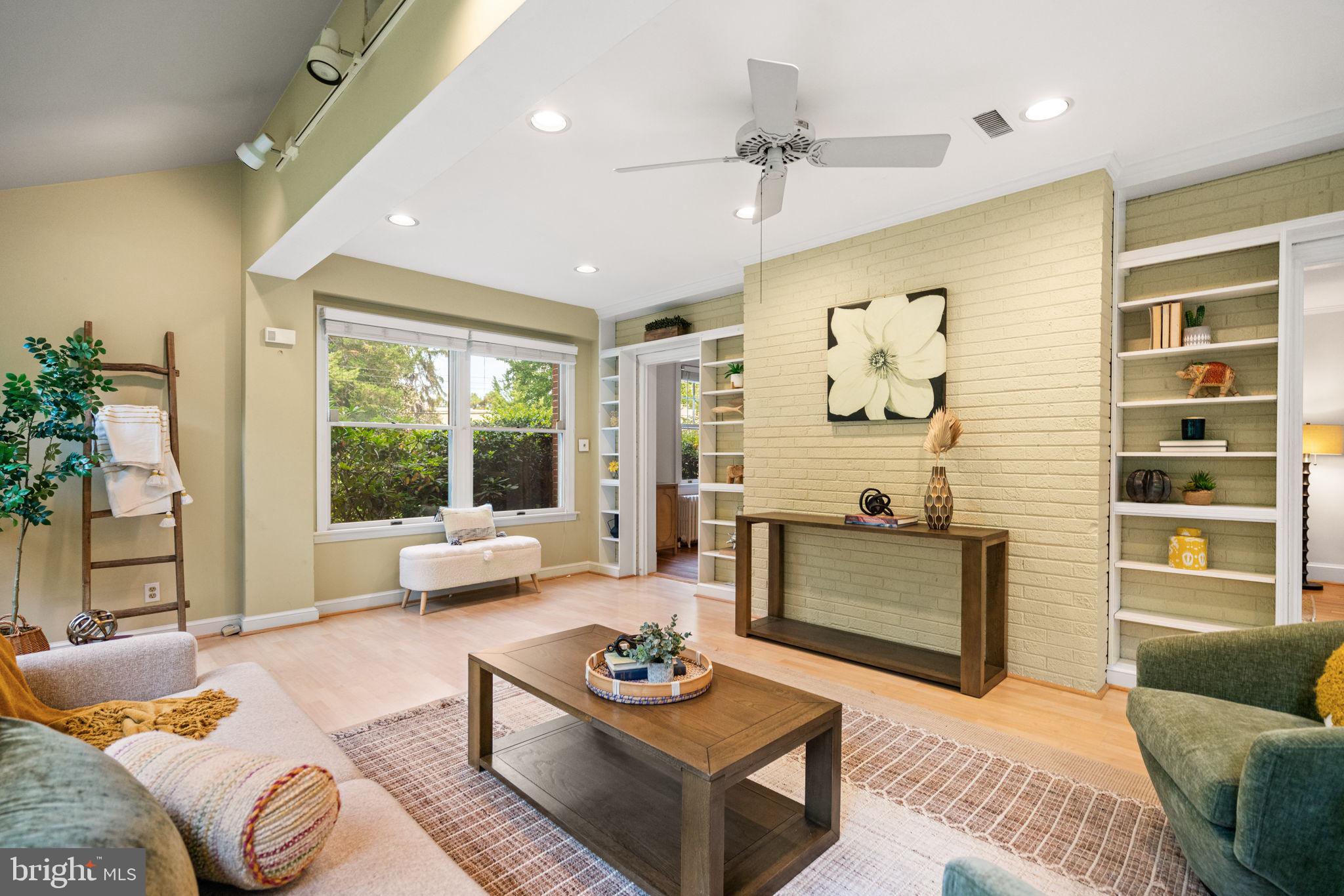 CHEVY CHASE - Residential Lease