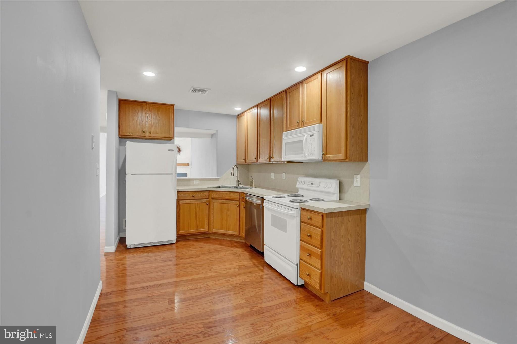 BLOSSOM HILL - Residential