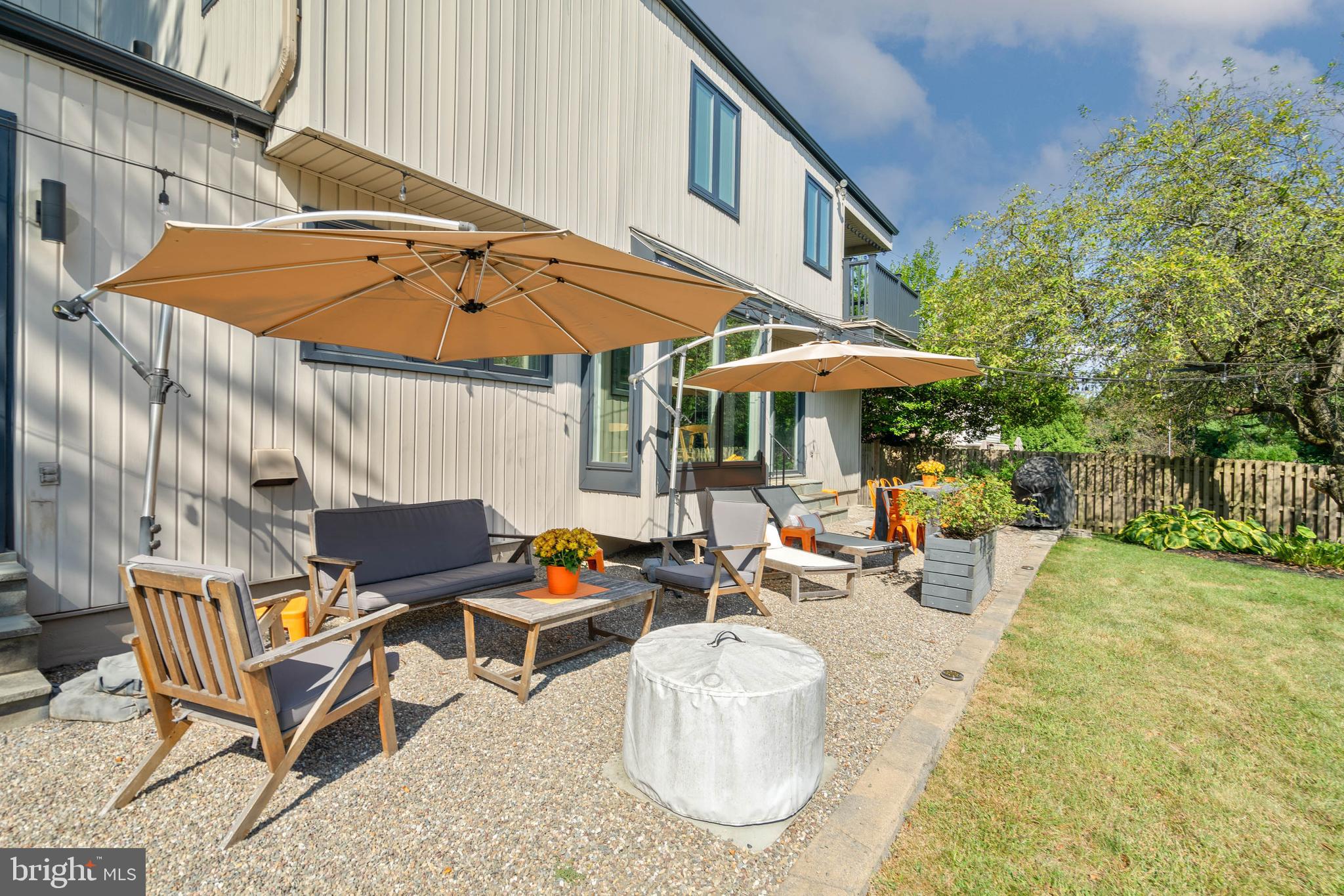 WYNNEWOOD - Residential