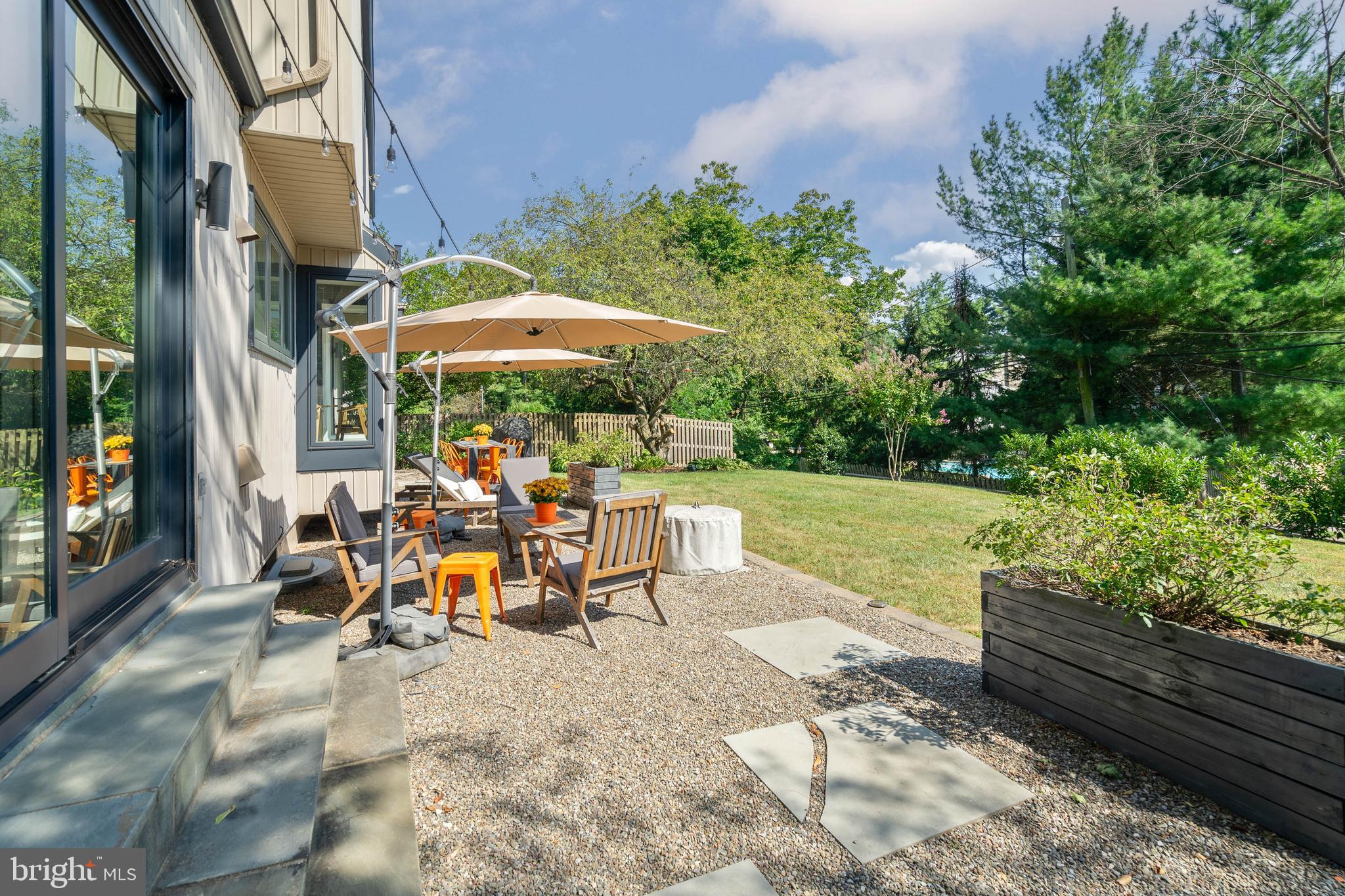 WYNNEWOOD - Residential