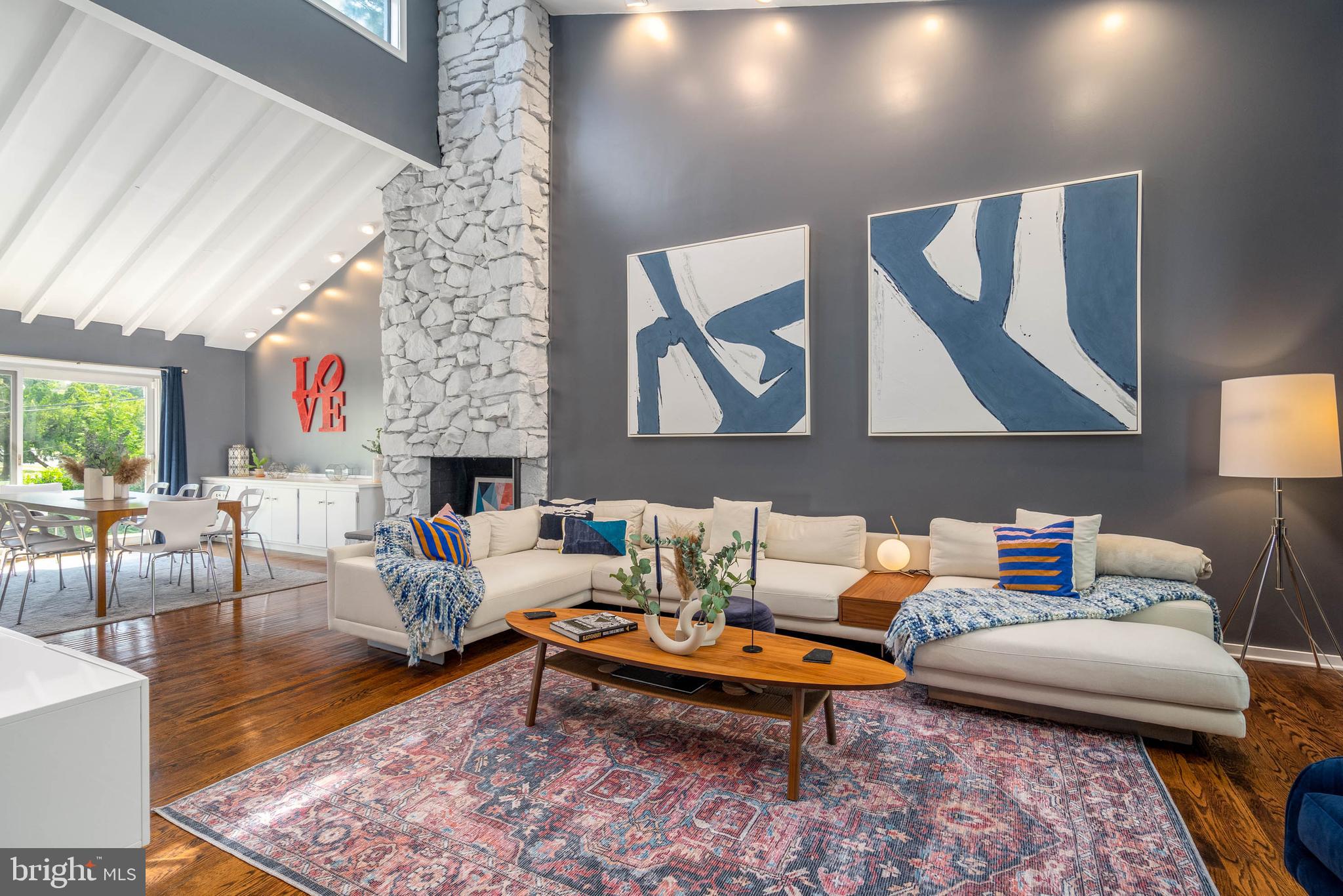 WYNNEWOOD - Residential