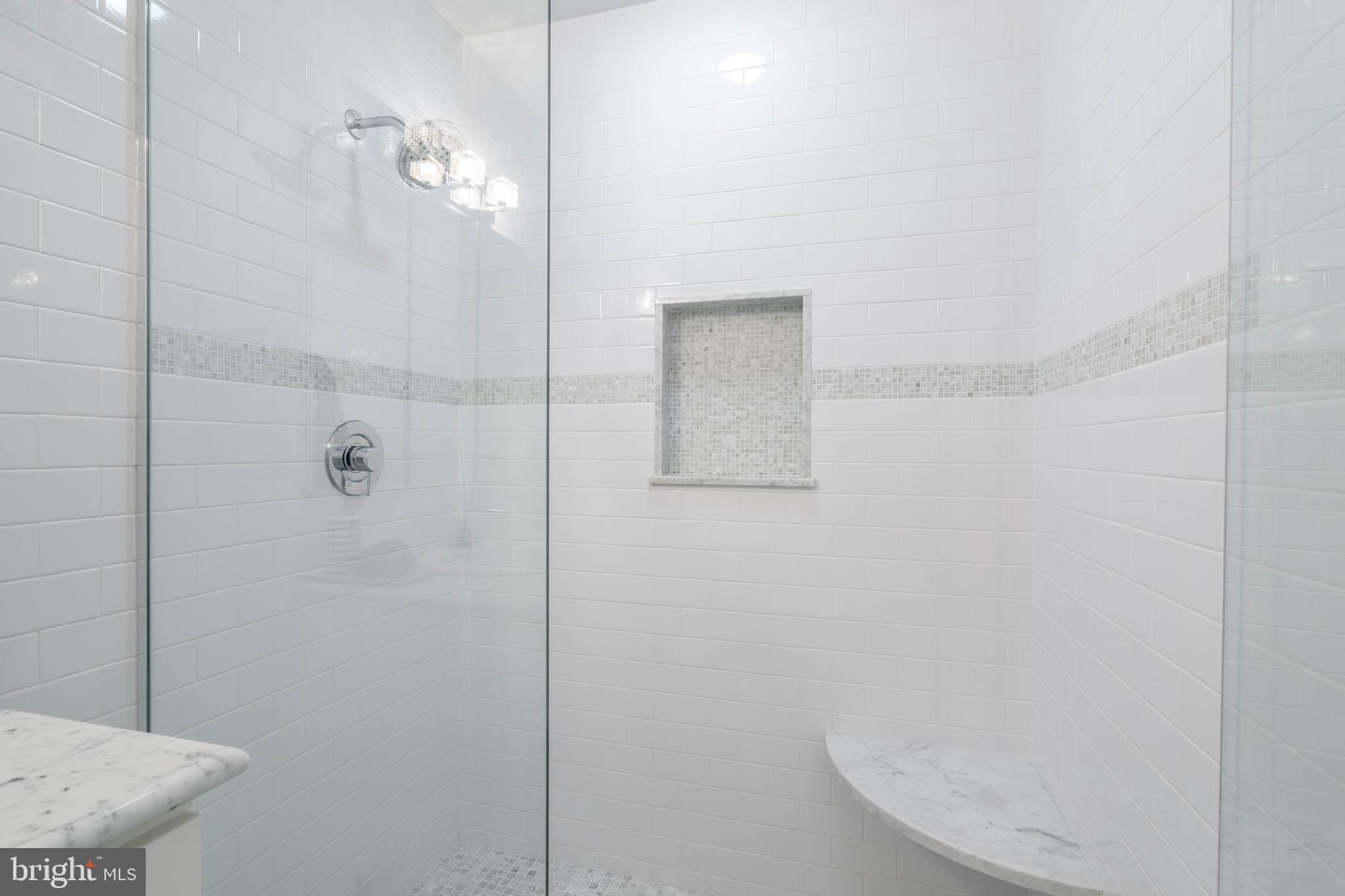 WYNNEWOOD - Residential