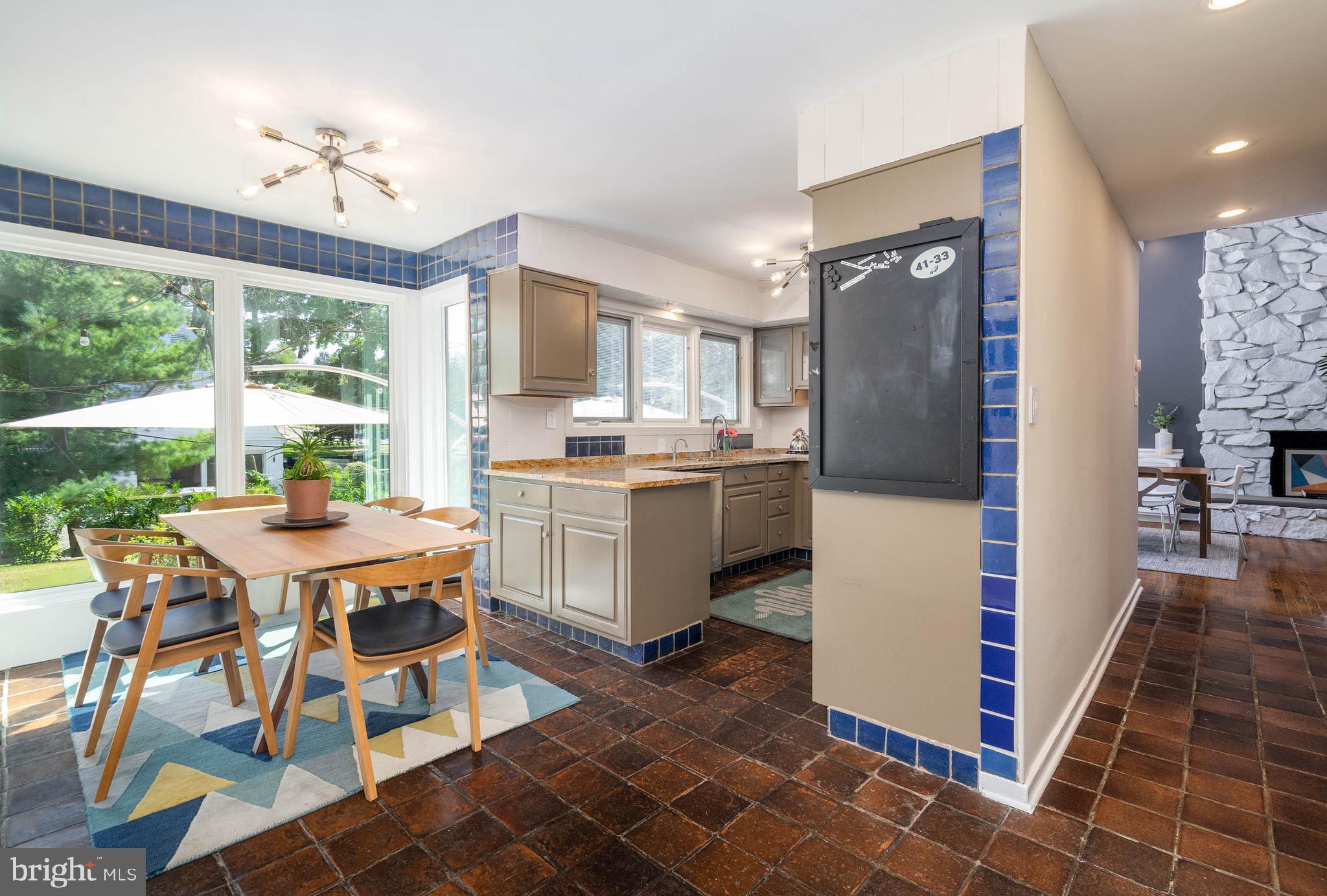 WYNNEWOOD - Residential