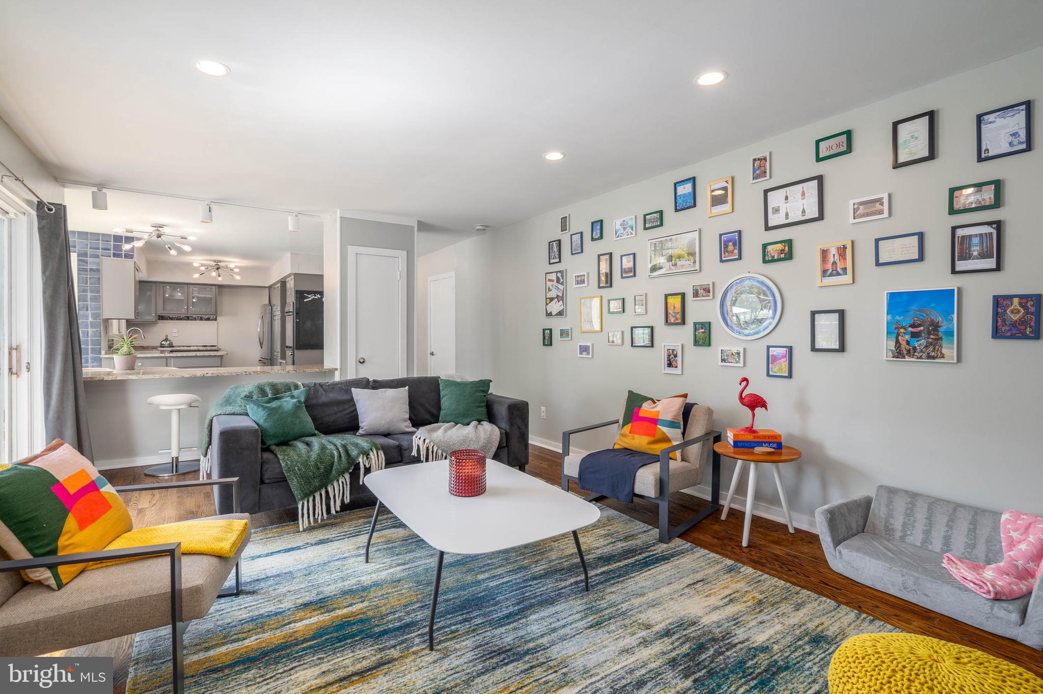 WYNNEWOOD - Residential