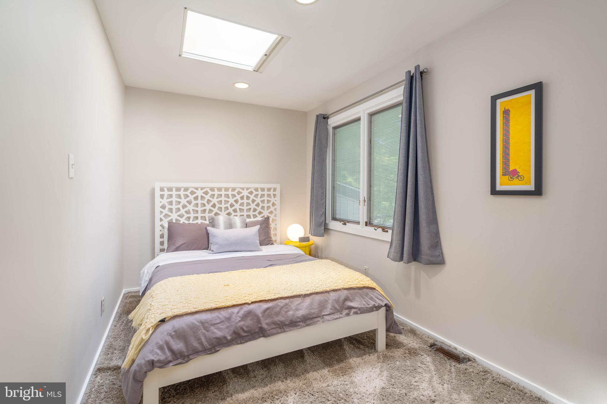 WYNNEWOOD - Residential