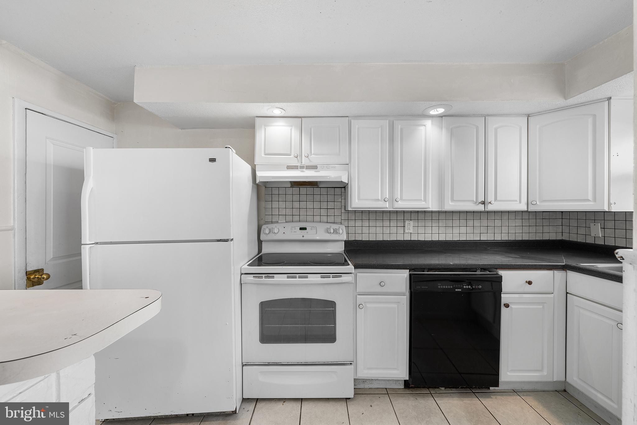 STONEHURST - Residential