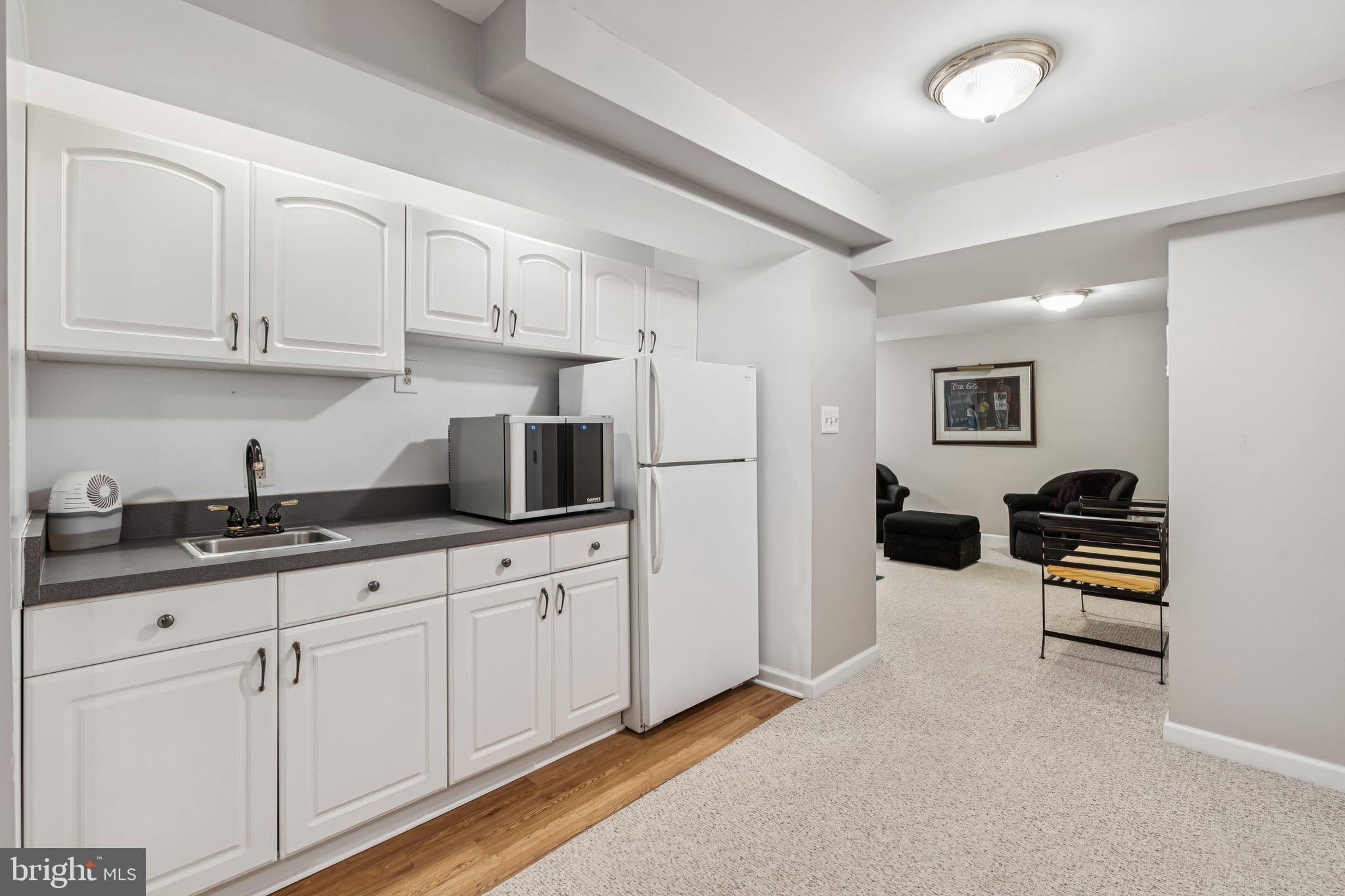 BATTERSEA ON THE BAY - Residential