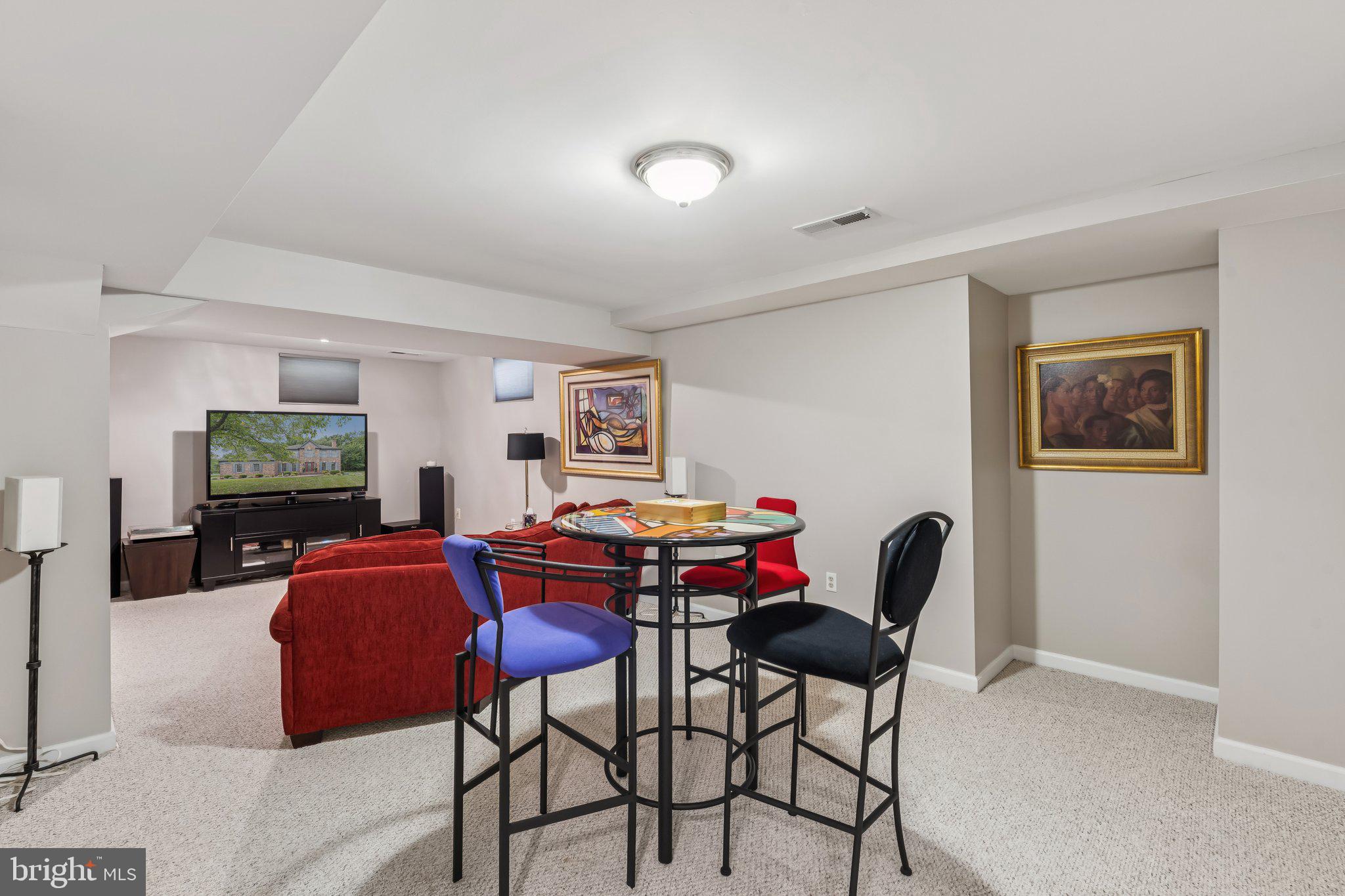 BATTERSEA ON THE BAY - Residential