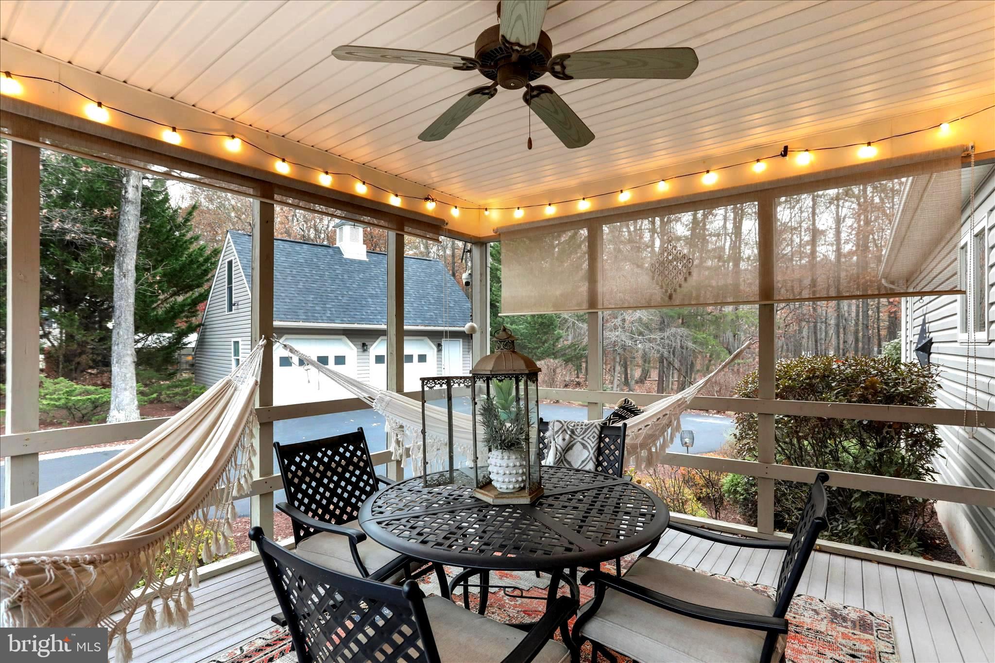 THE WOODS - Residential