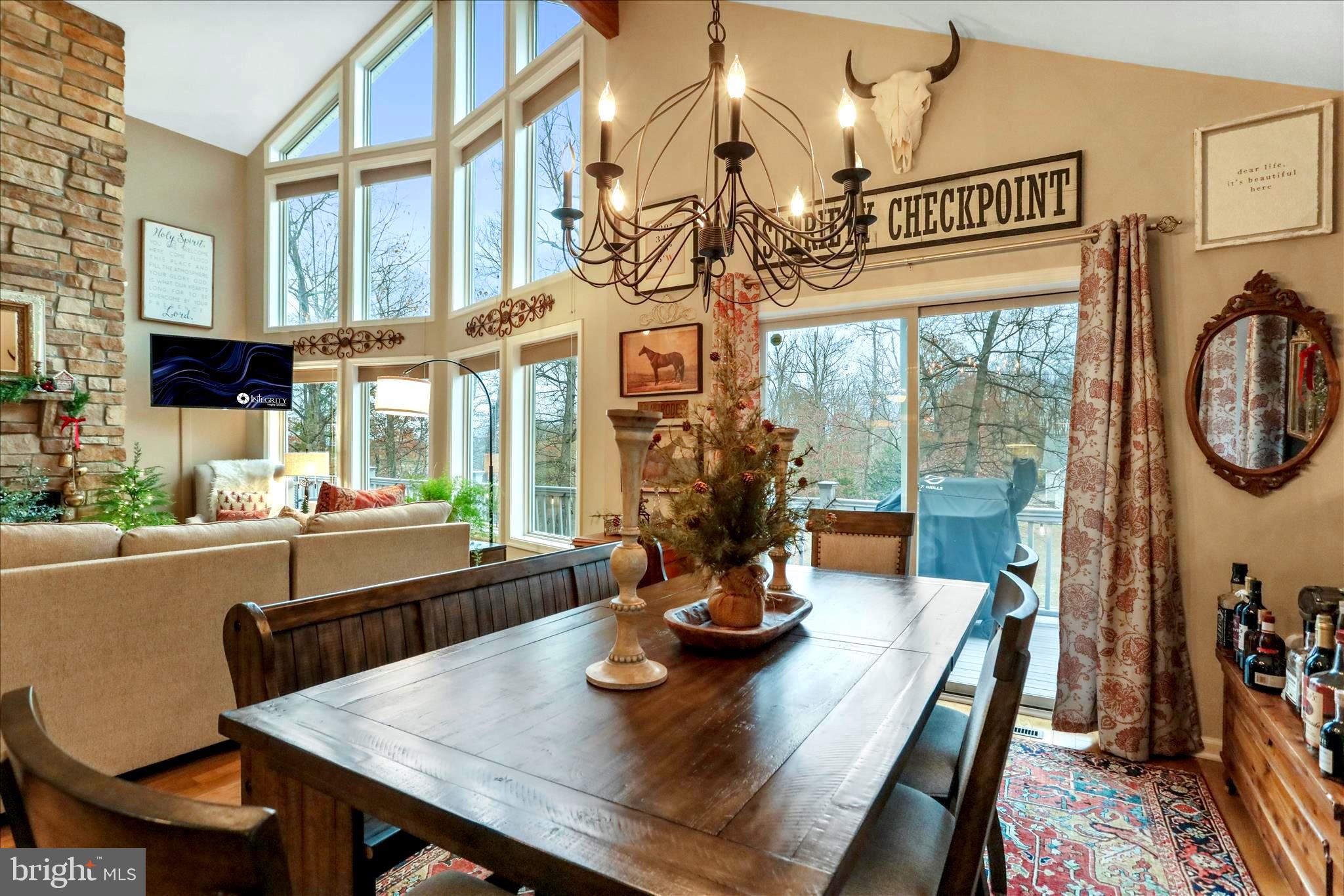 THE WOODS - Residential