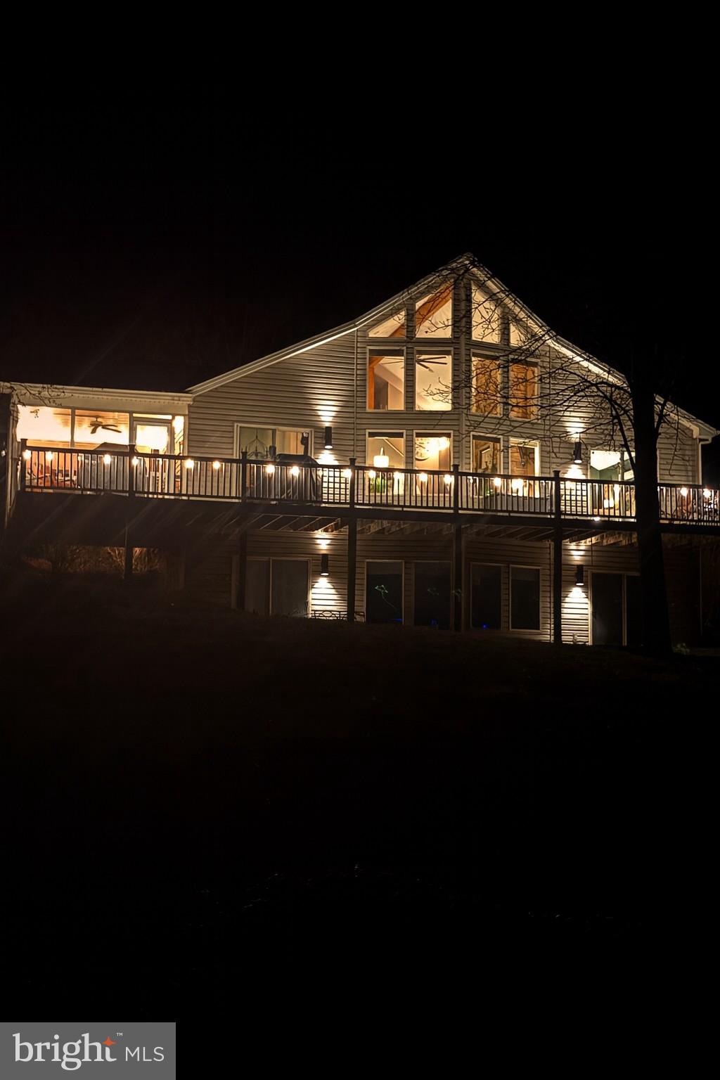 THE WOODS - Residential