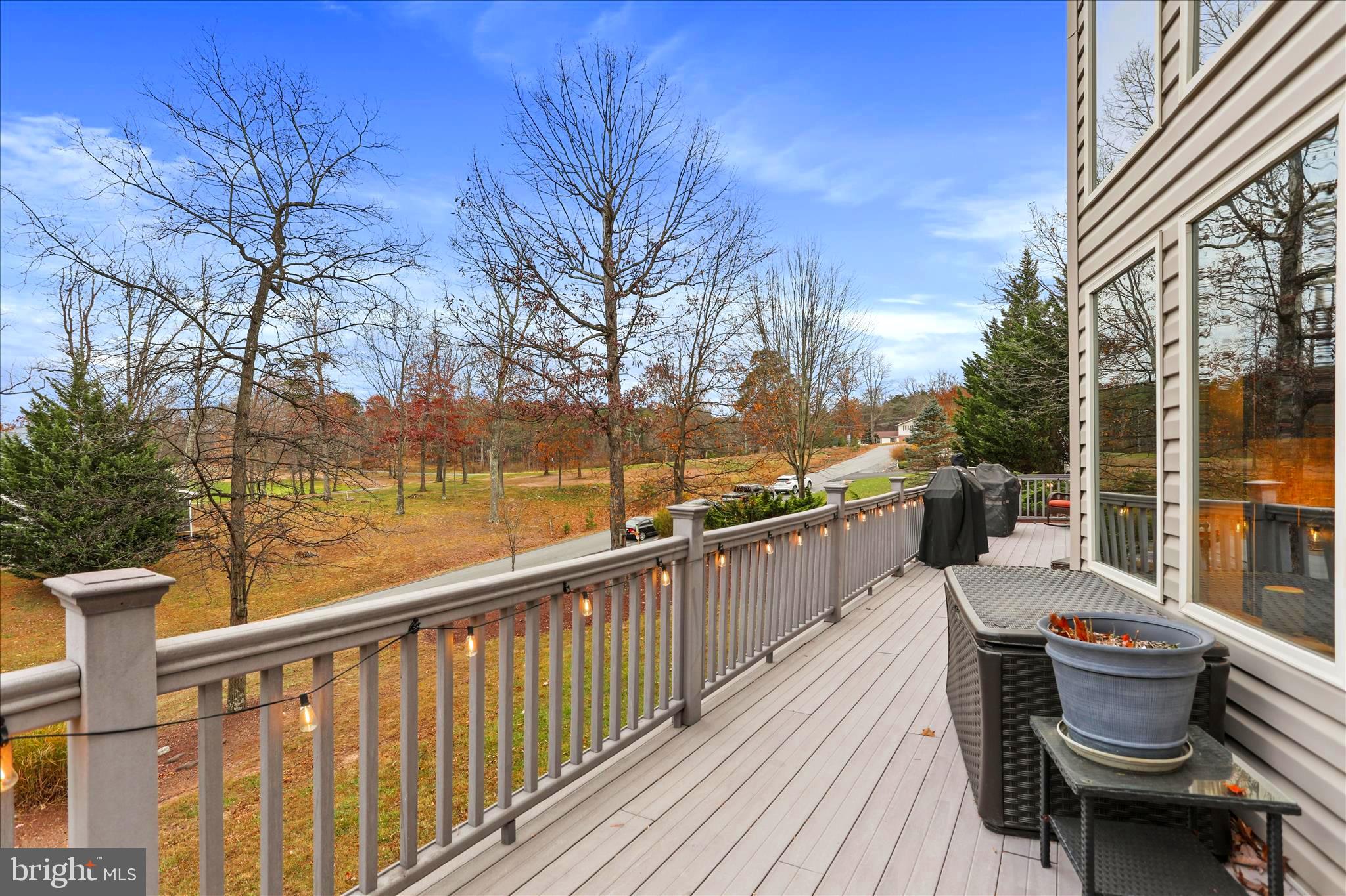 THE WOODS - Residential