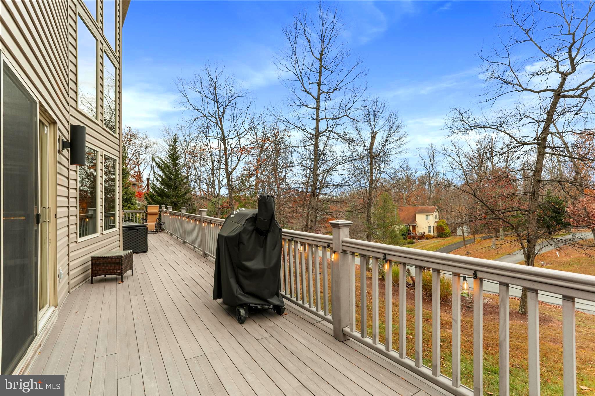 THE WOODS - Residential