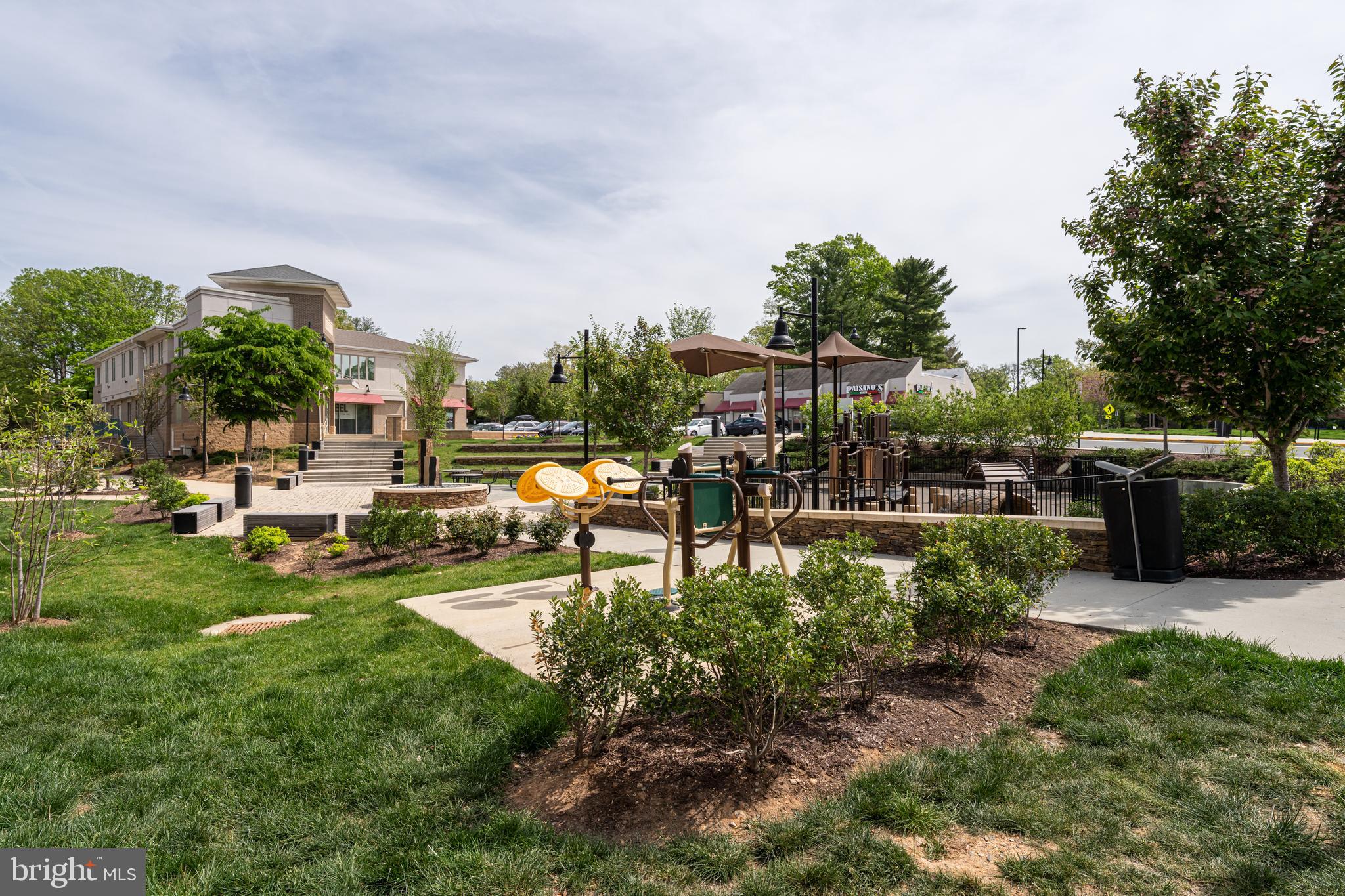 RESTON - Residential