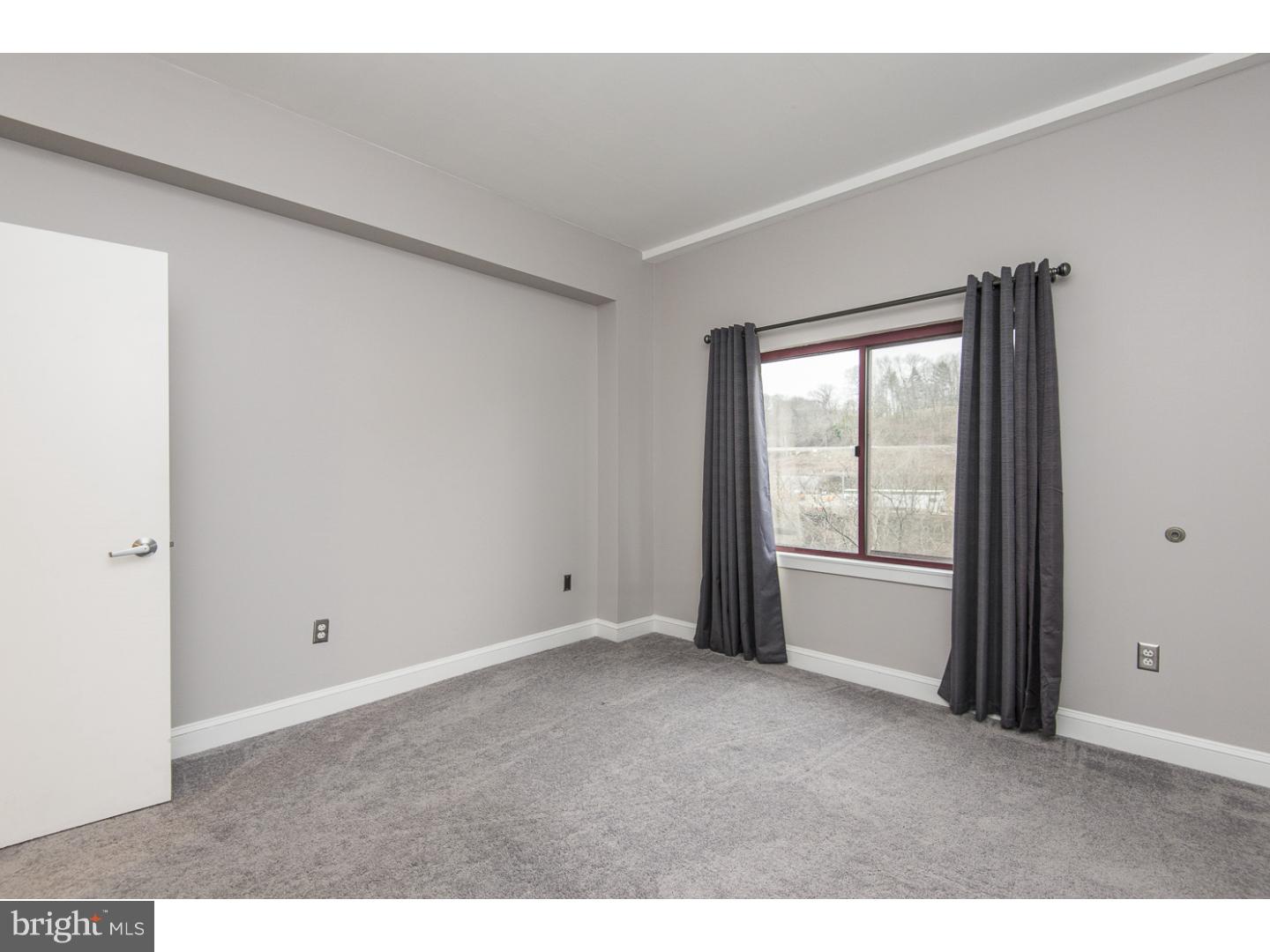 MANAYUNK - Residential Lease