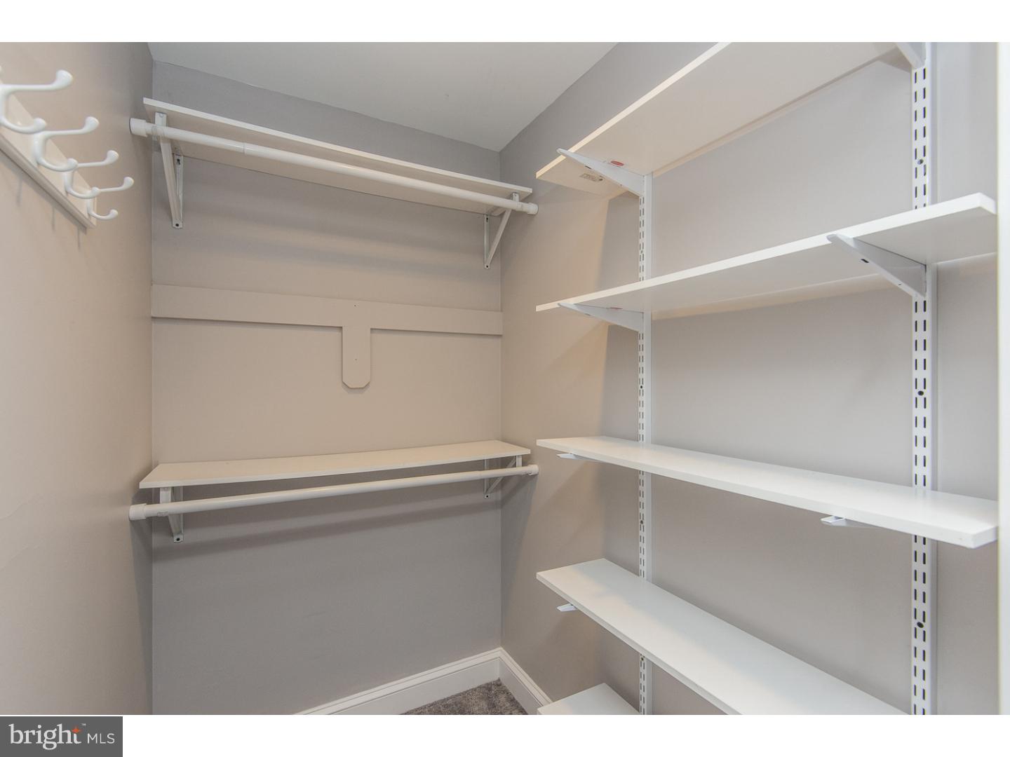 MANAYUNK - Residential Lease