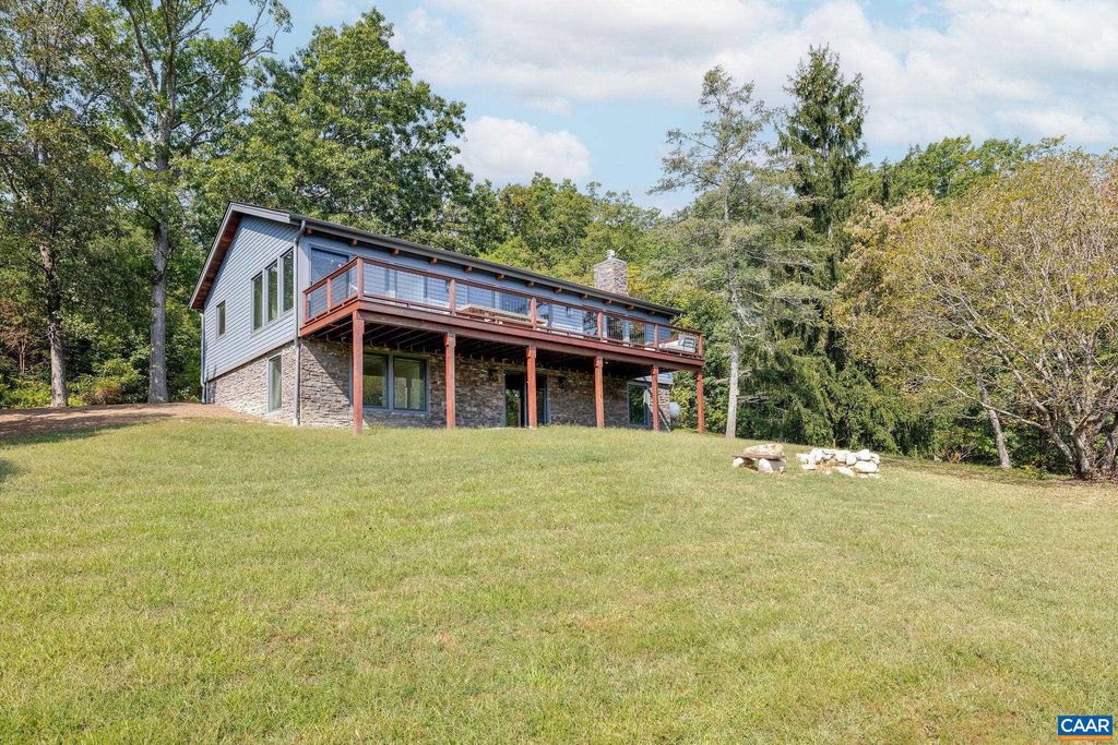 Photo of 6288 Bryant Hollow Rd, ELKTON, VA 22827 (MLS # 669469)