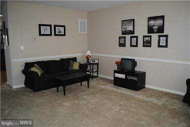 CLEMENTS WOODS - Residential Lease