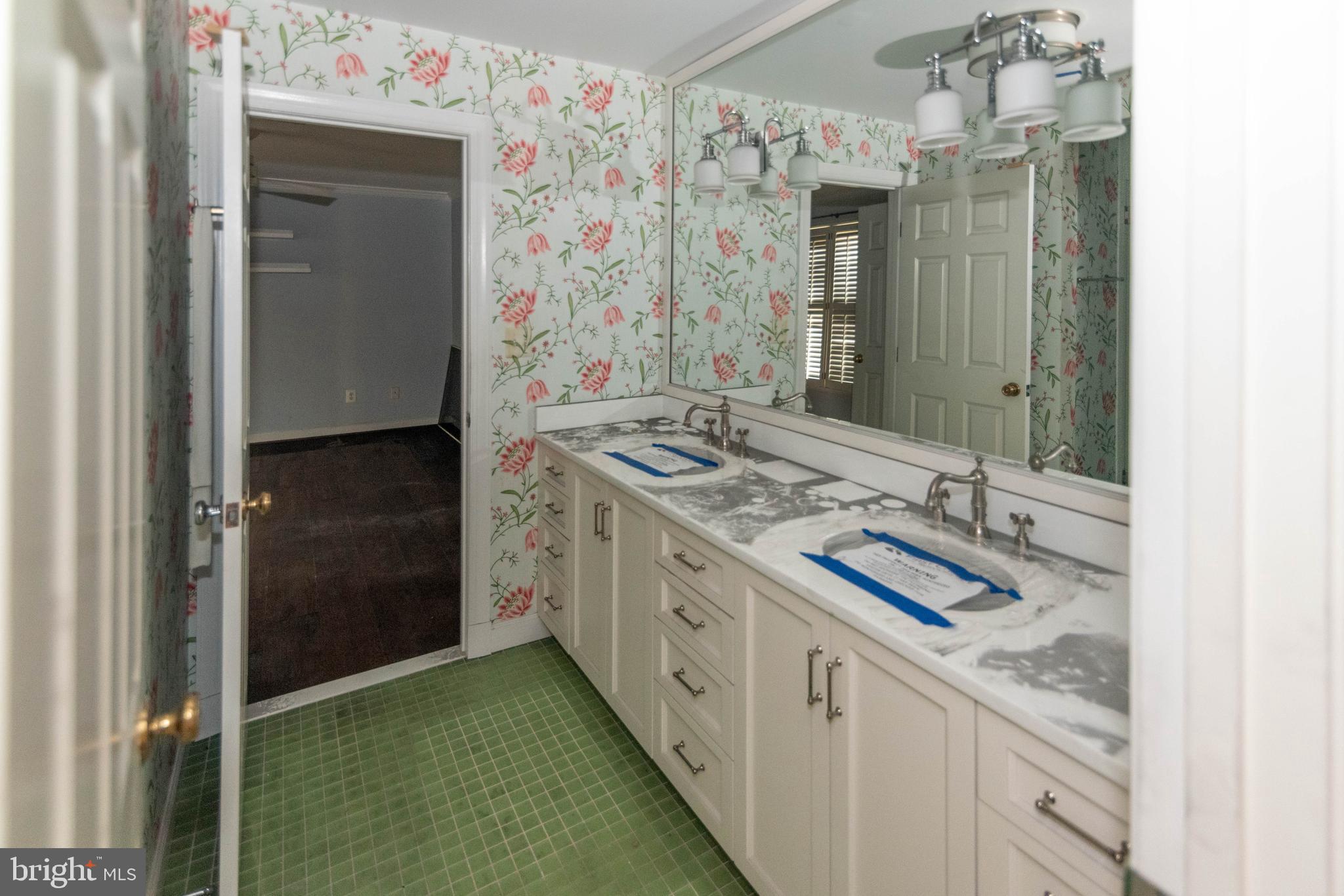 BULLOCK FARM - Residential