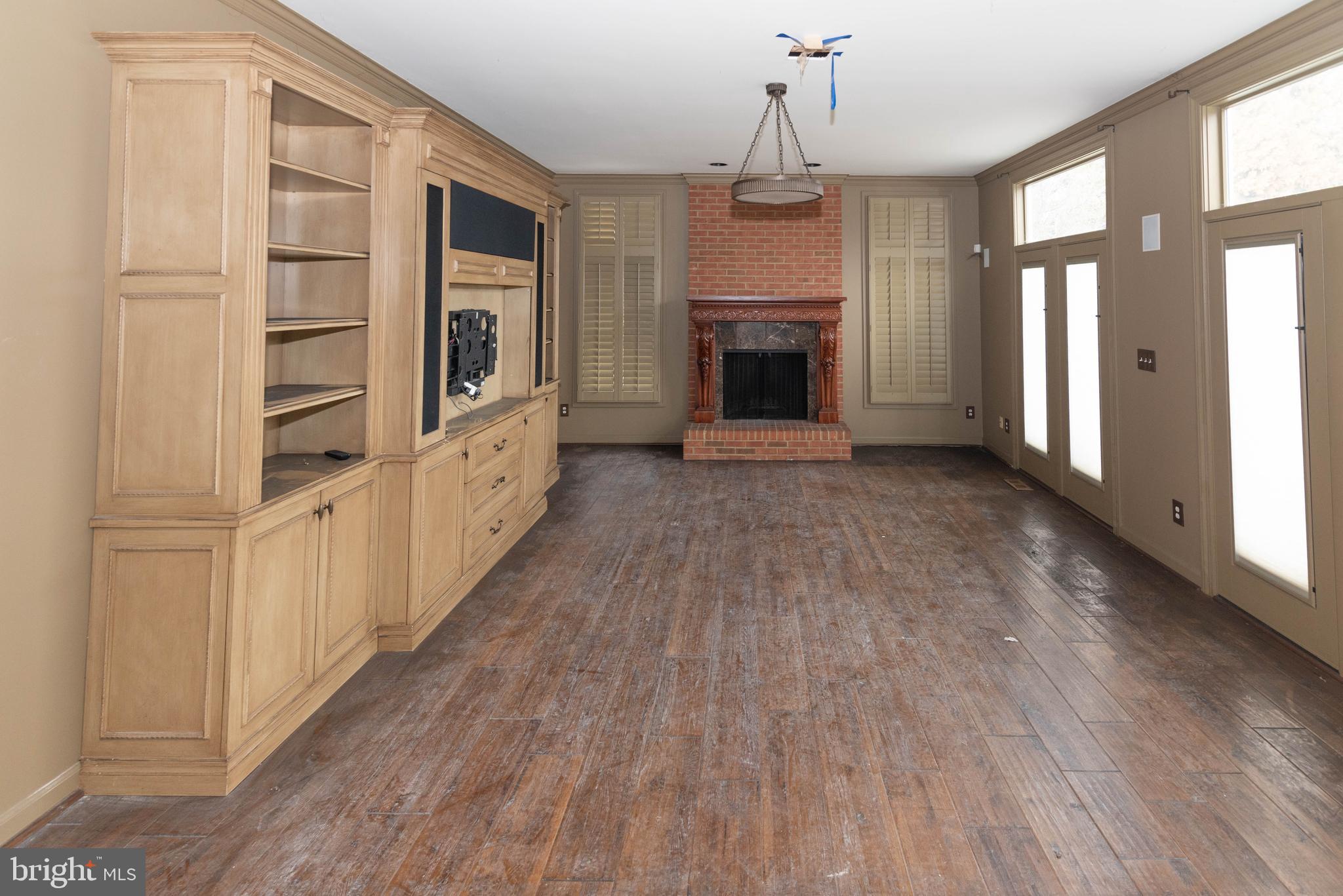 BULLOCK FARM - Residential