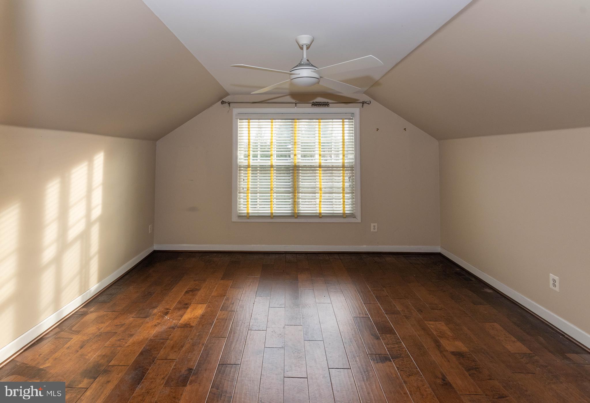 BULLOCK FARM - Residential