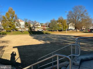 HIGHVIEW PARK - Residential Lease