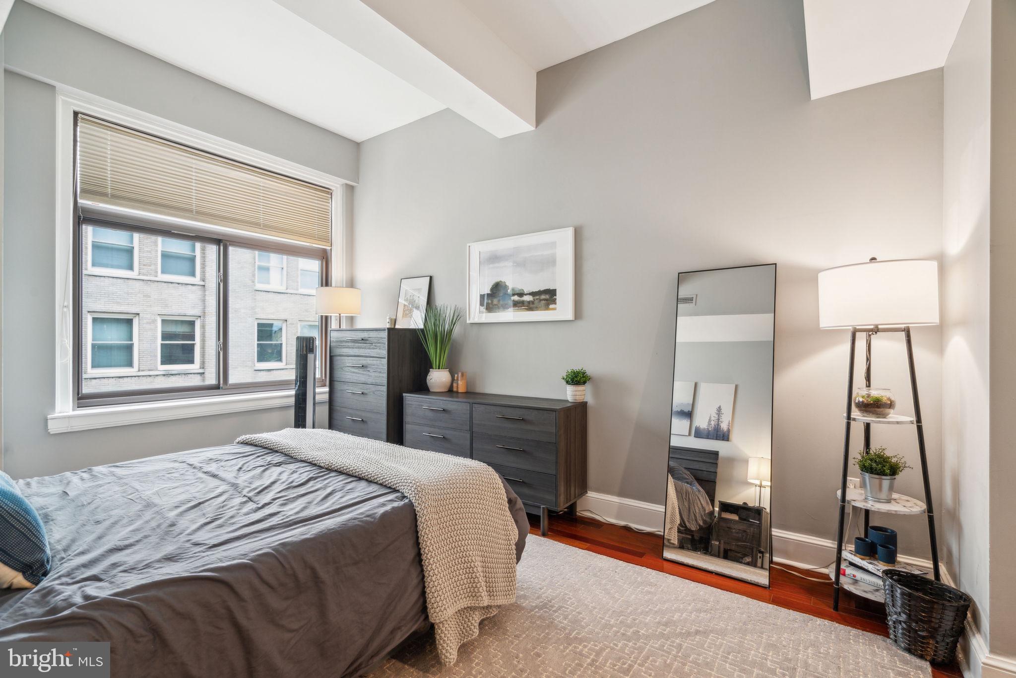 AVENUE OF THE ARTS - Residential