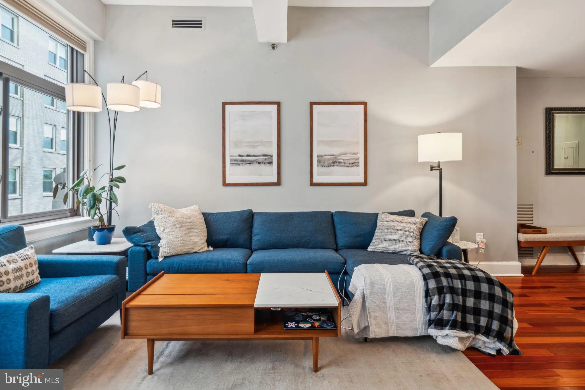 Philadelphia, Pennsylvania 19102, United States, 1 Bedroom Bedrooms, ,1 BathroomBathrooms,Residential,Active,116060