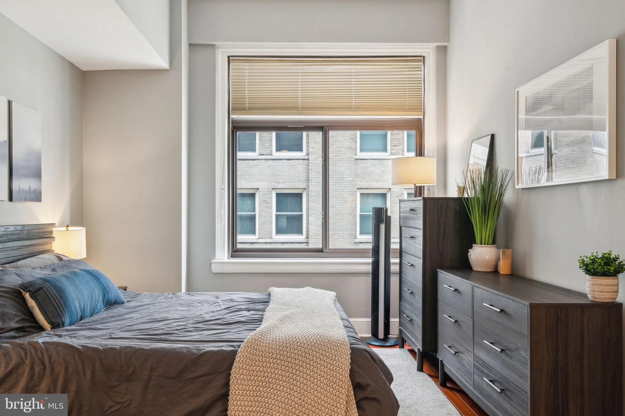 Philadelphia, Pennsylvania 19102, United States, 1 Bedroom Bedrooms, ,1 BathroomBathrooms,Residential,Active,116060