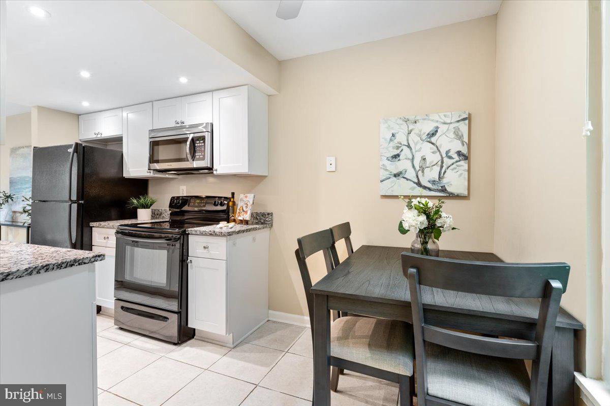 MARYLAND PLACE - Residential