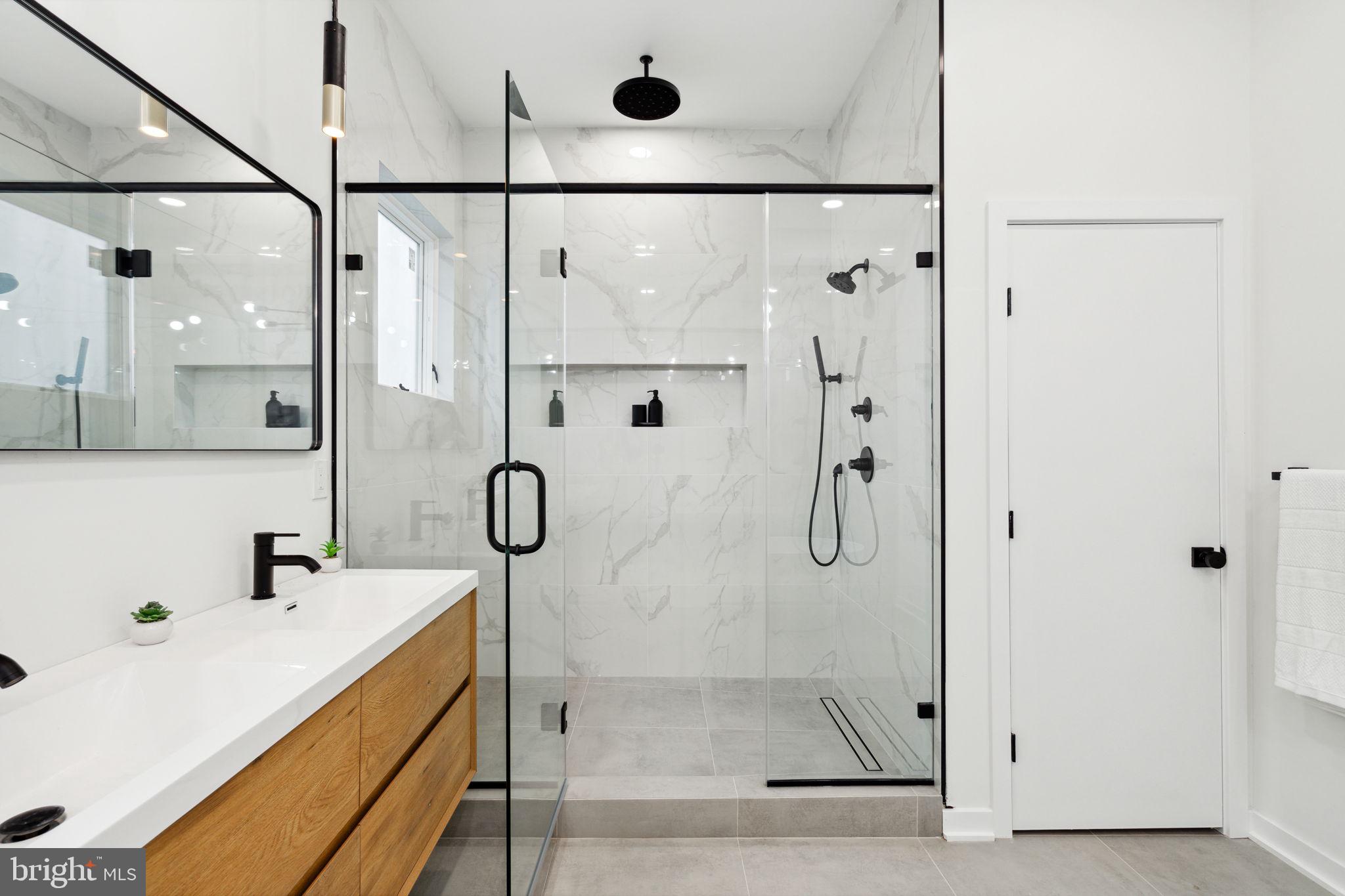 GRADUATE HOSPITAL - Residential