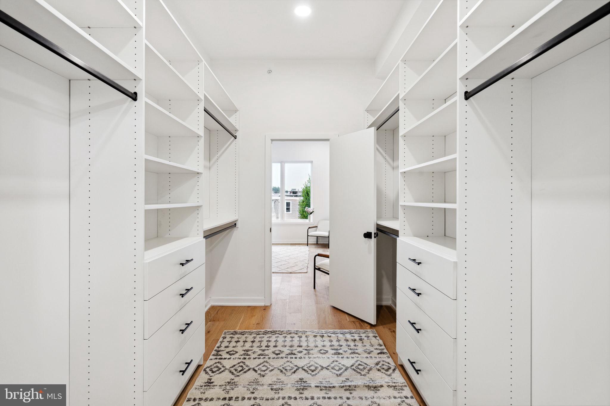 GRADUATE HOSPITAL - Residential