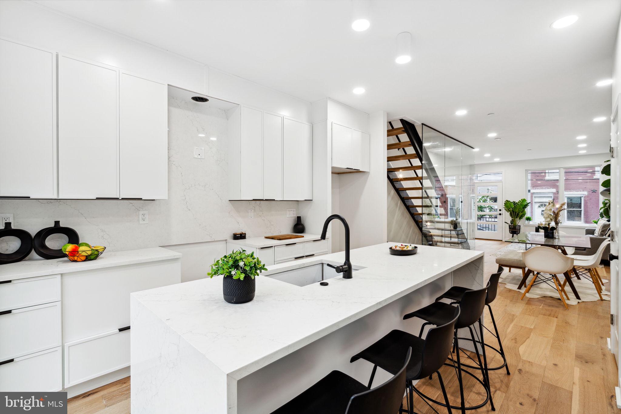 GRADUATE HOSPITAL - Residential