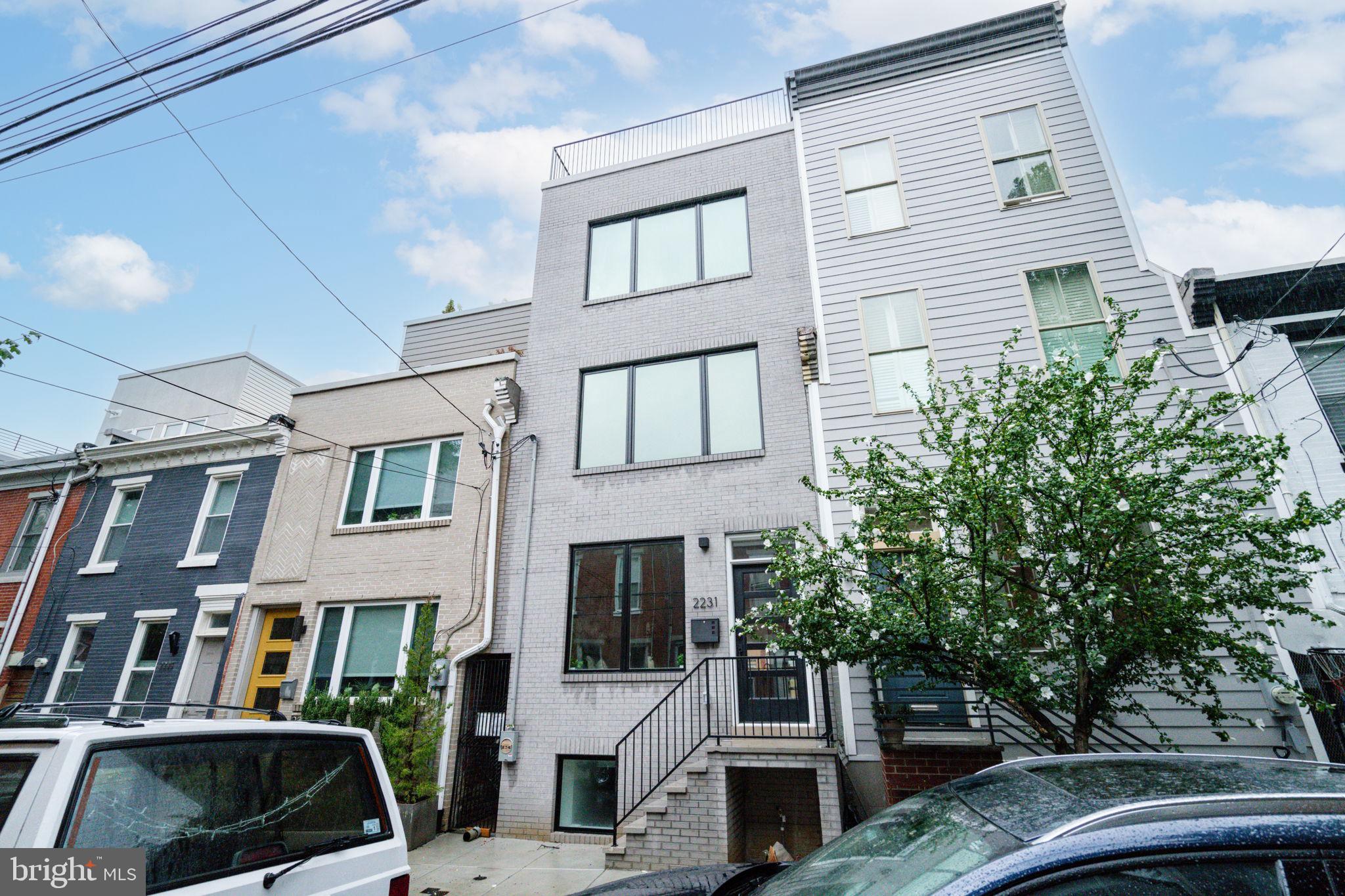 GRADUATE HOSPITAL - Residential