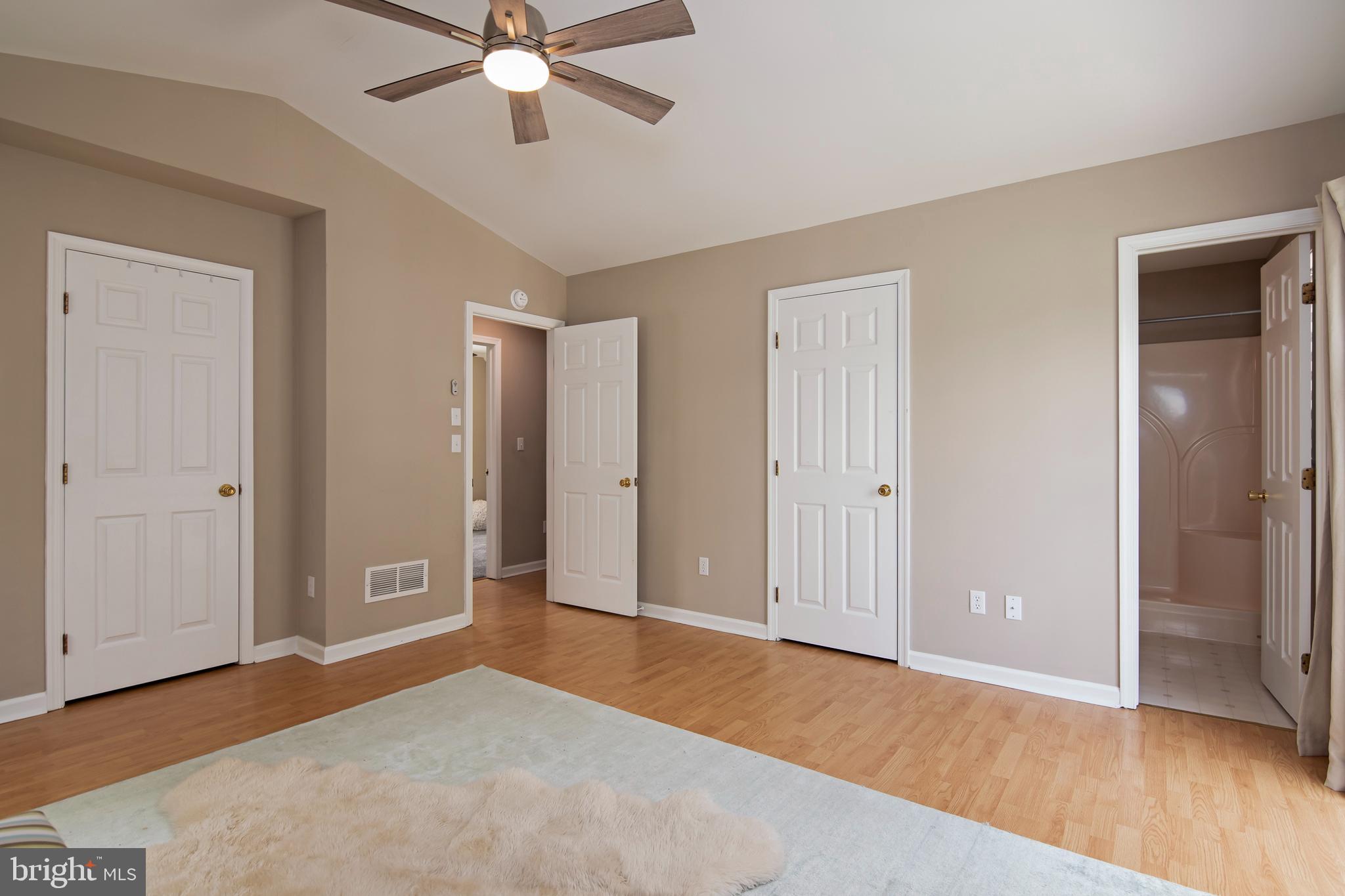 CALVERT TERRACE - Residential