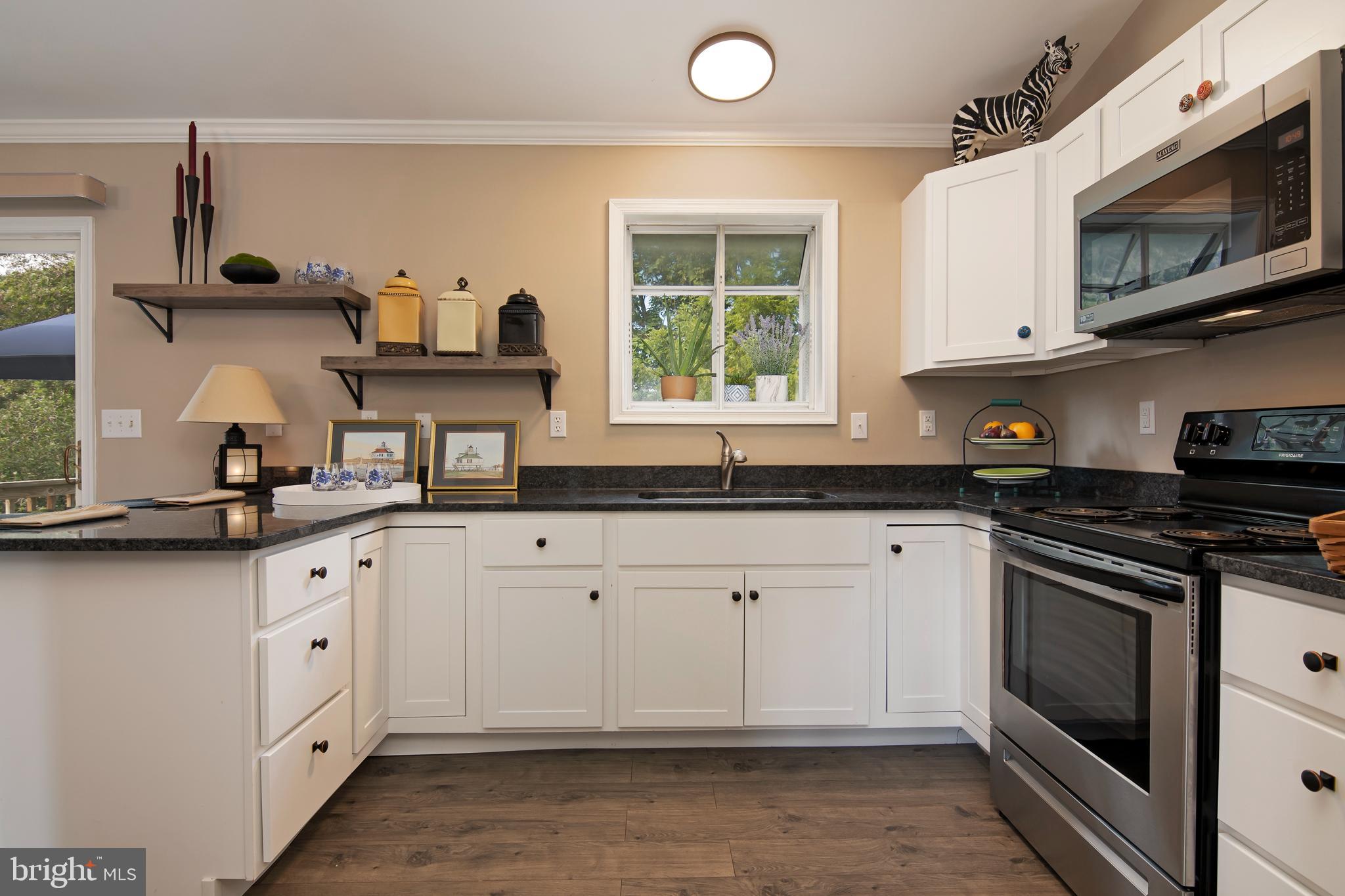 CALVERT TERRACE - Residential