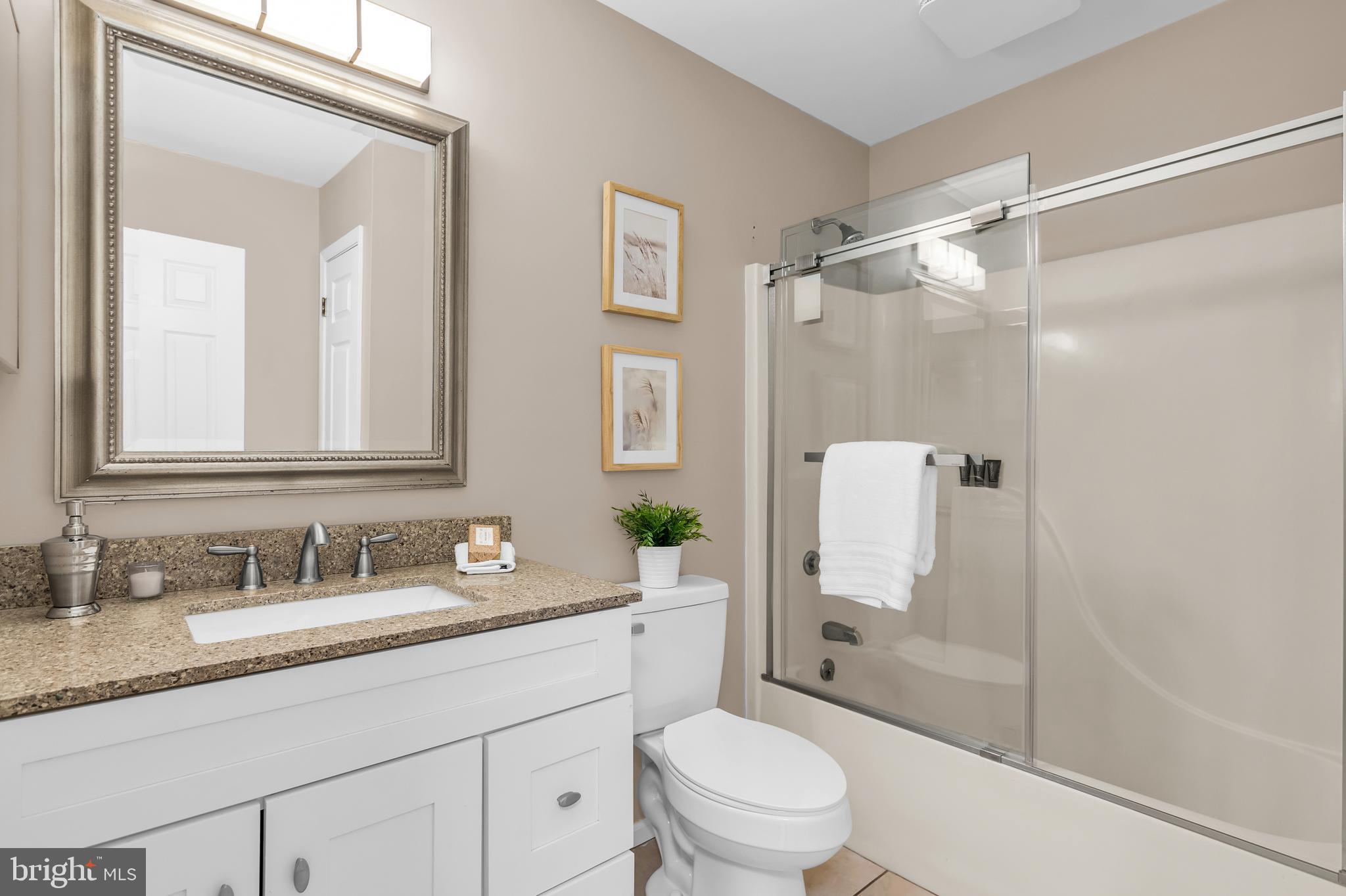 CALVERT TERRACE - Residential