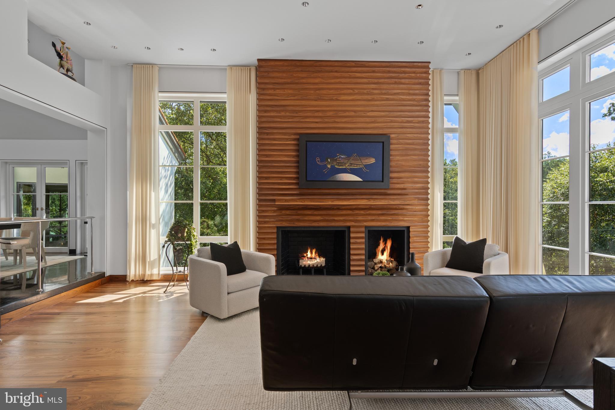 RAVENSCLIFF - Residential