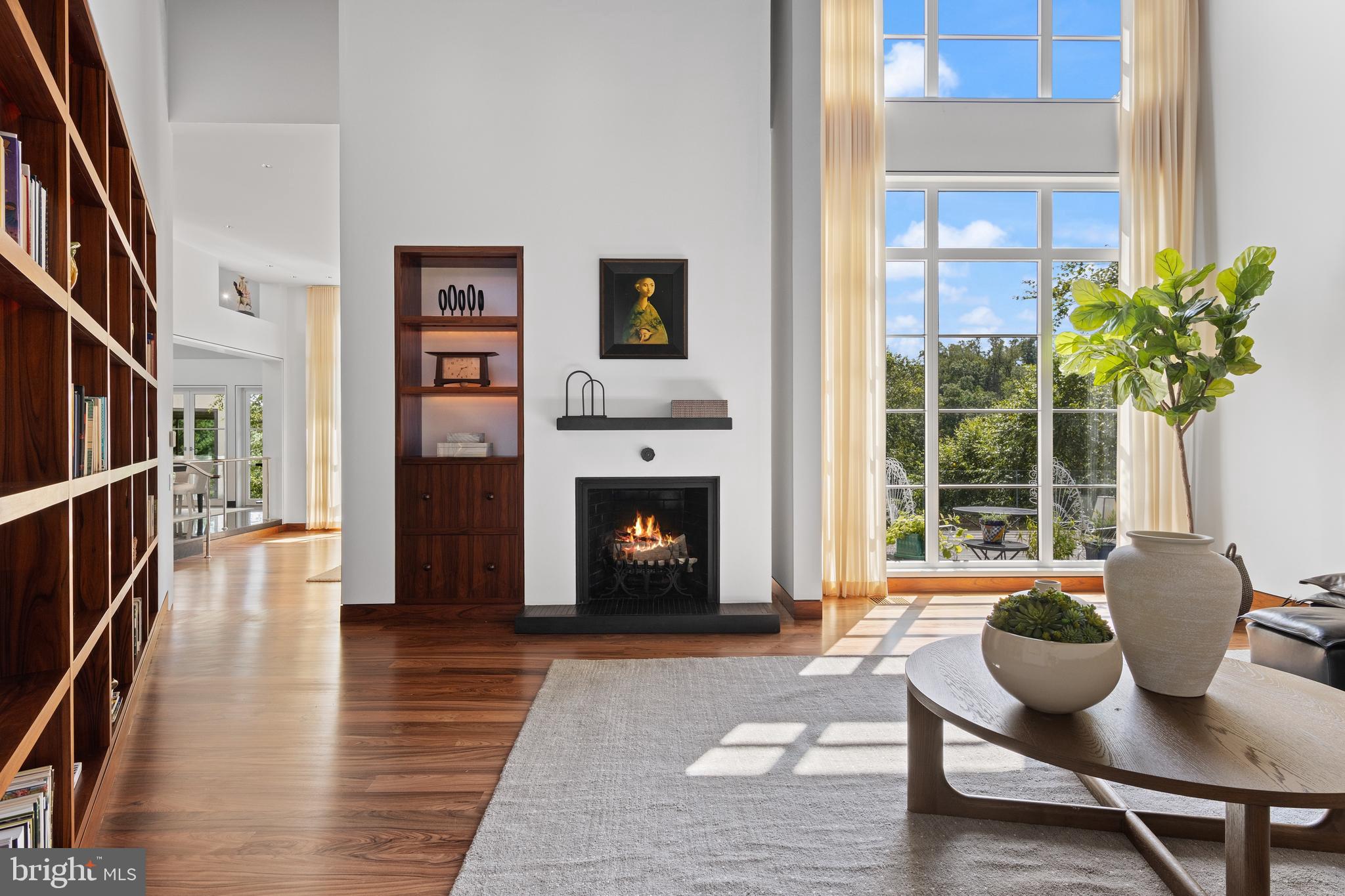 RAVENSCLIFF - Residential