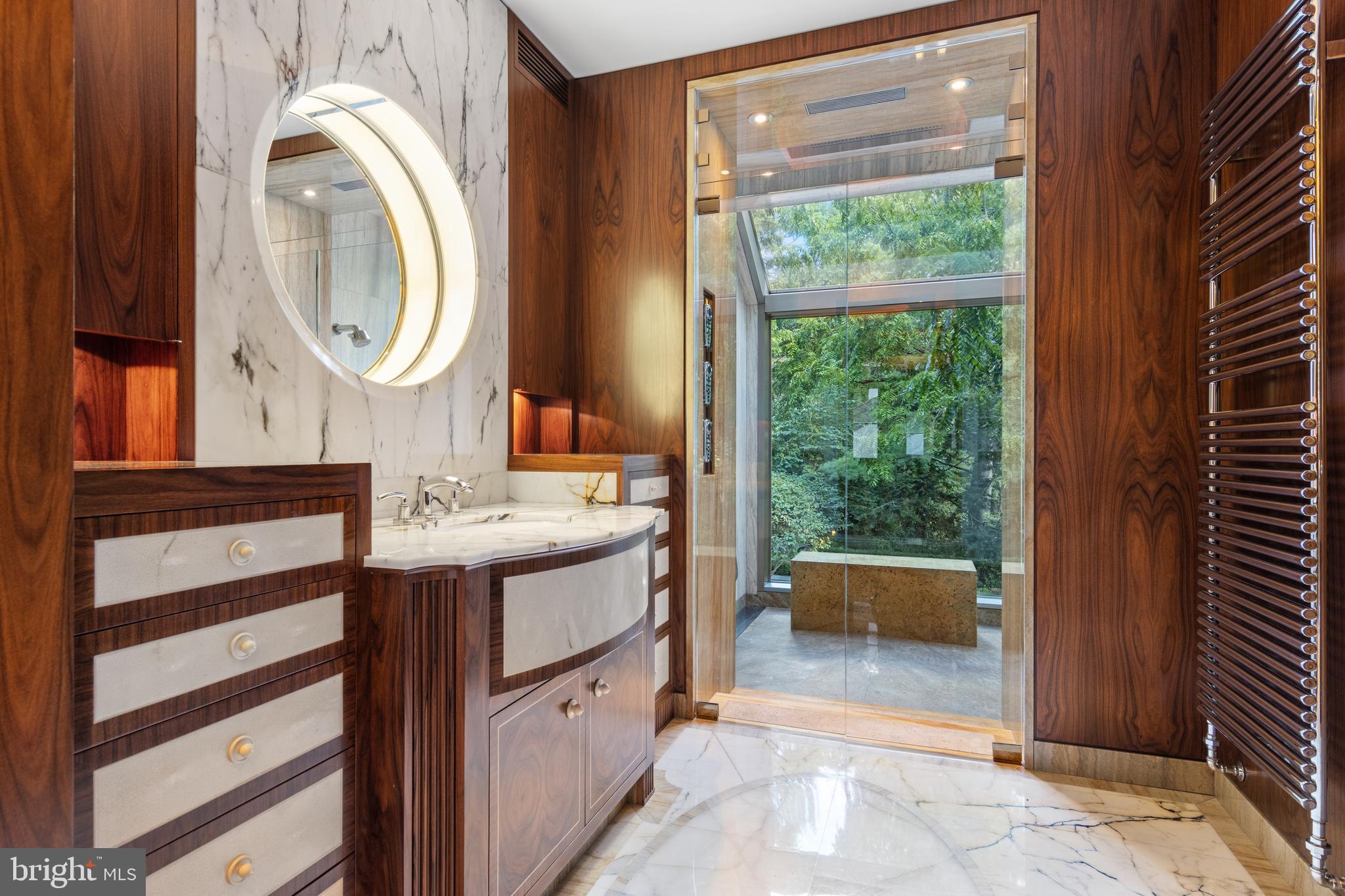 RAVENSCLIFF - Residential