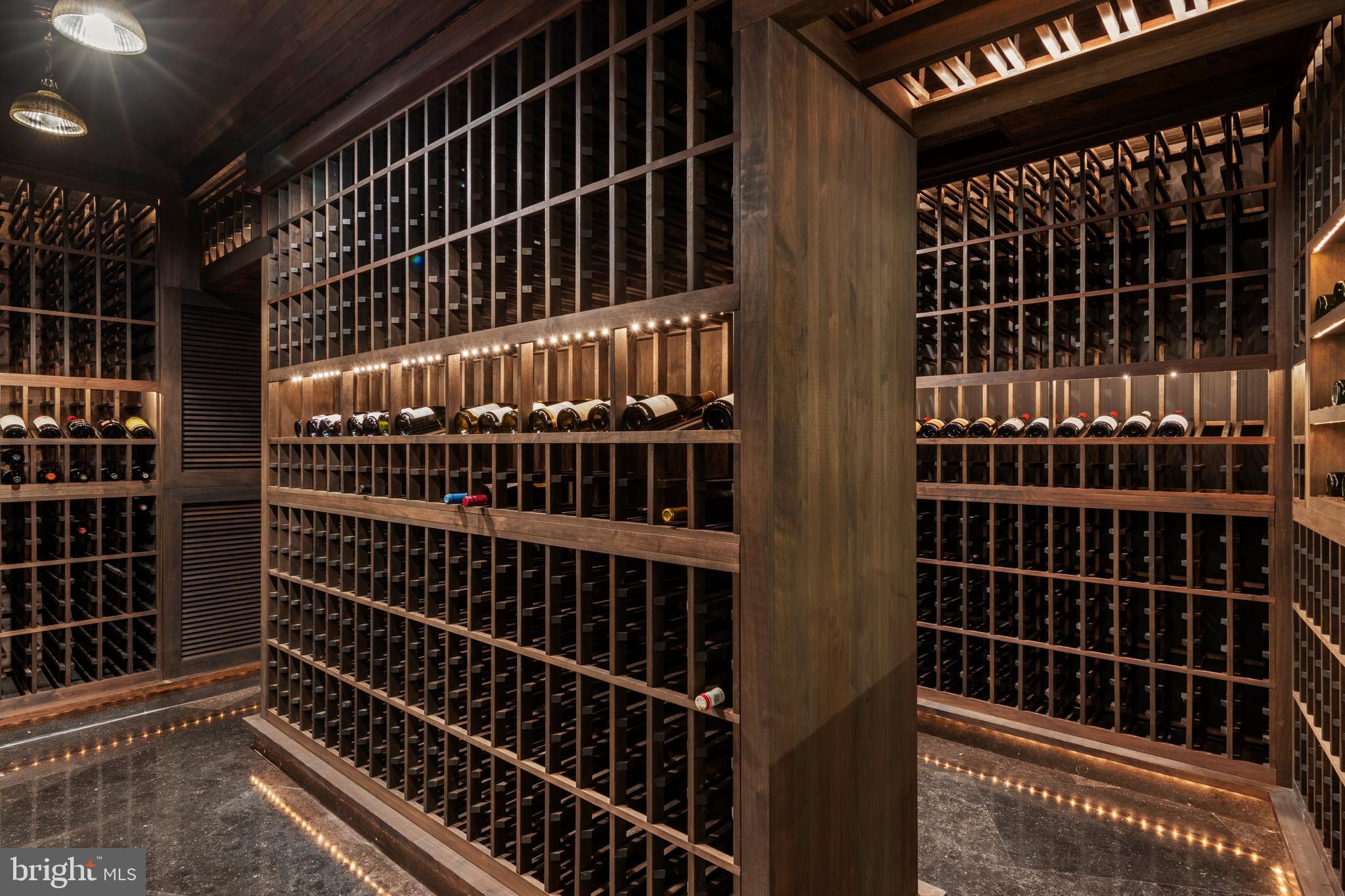 RAVENSCLIFF - Residential