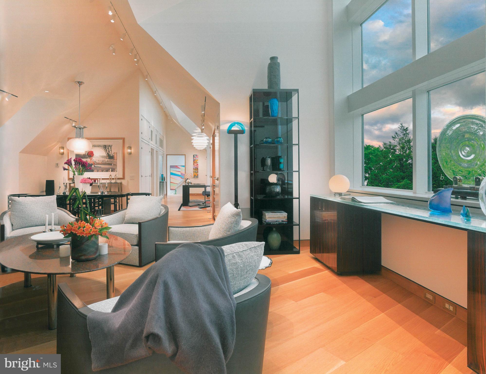 RAVENSCLIFF - Residential