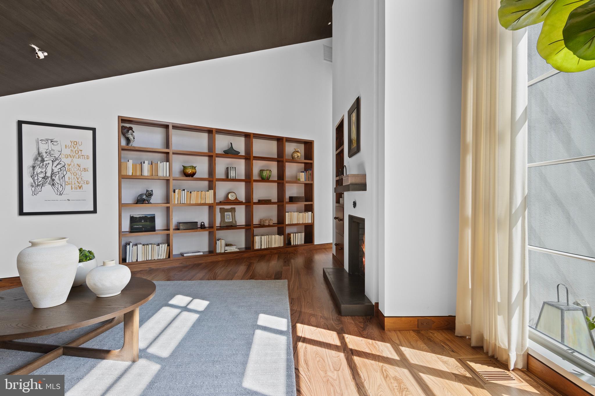 RAVENSCLIFF - Residential