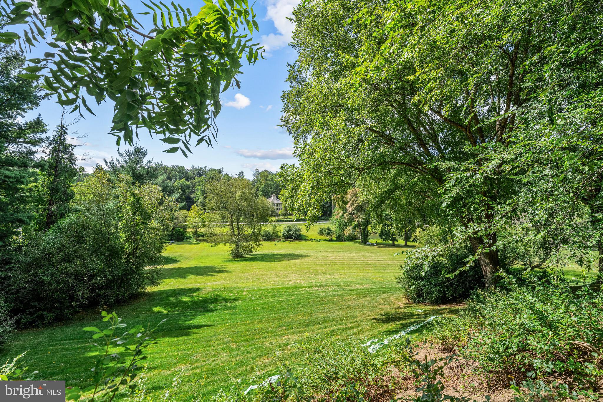 RAVENSCLIFF - Residential