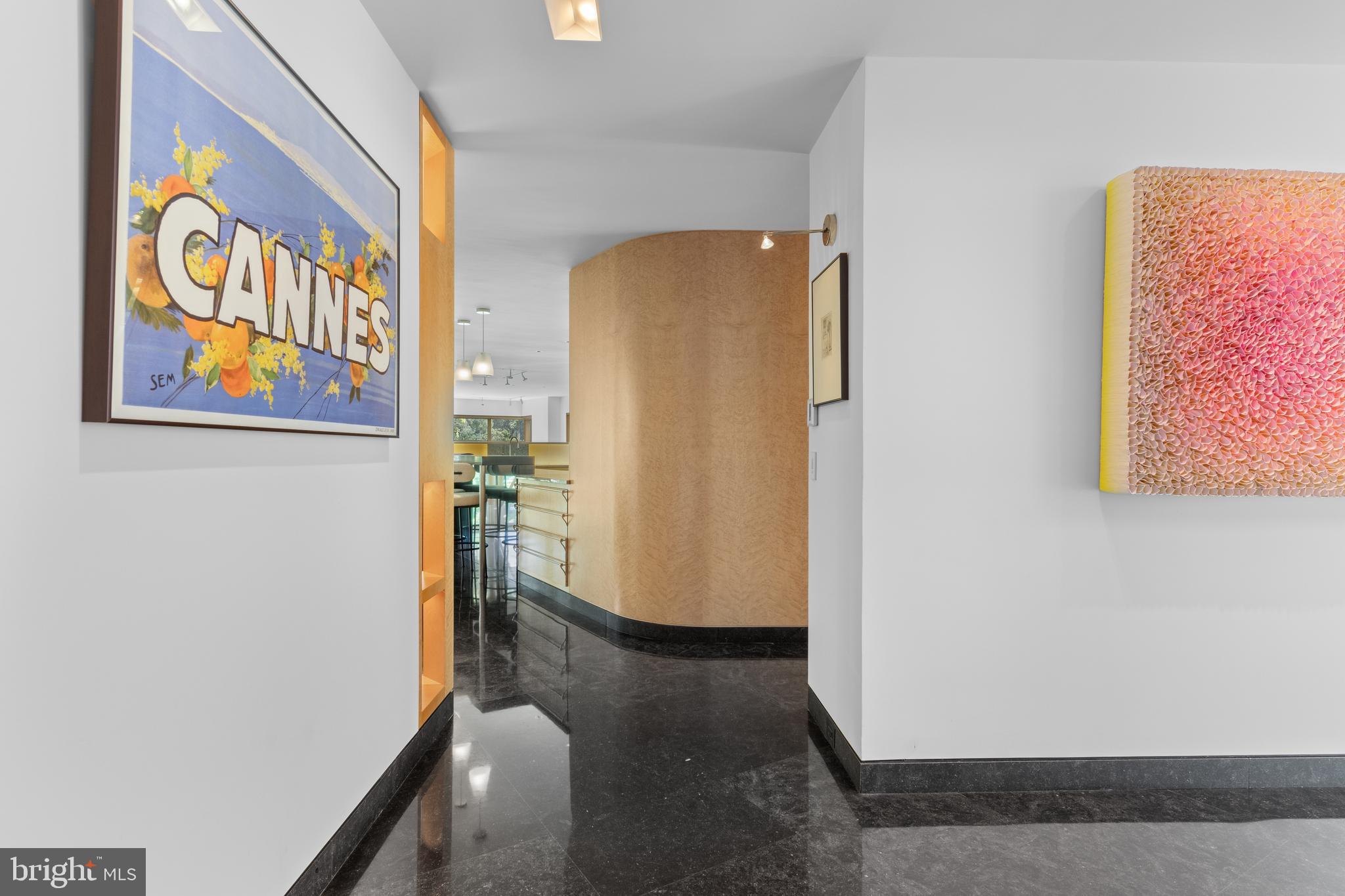 RAVENSCLIFF - Residential