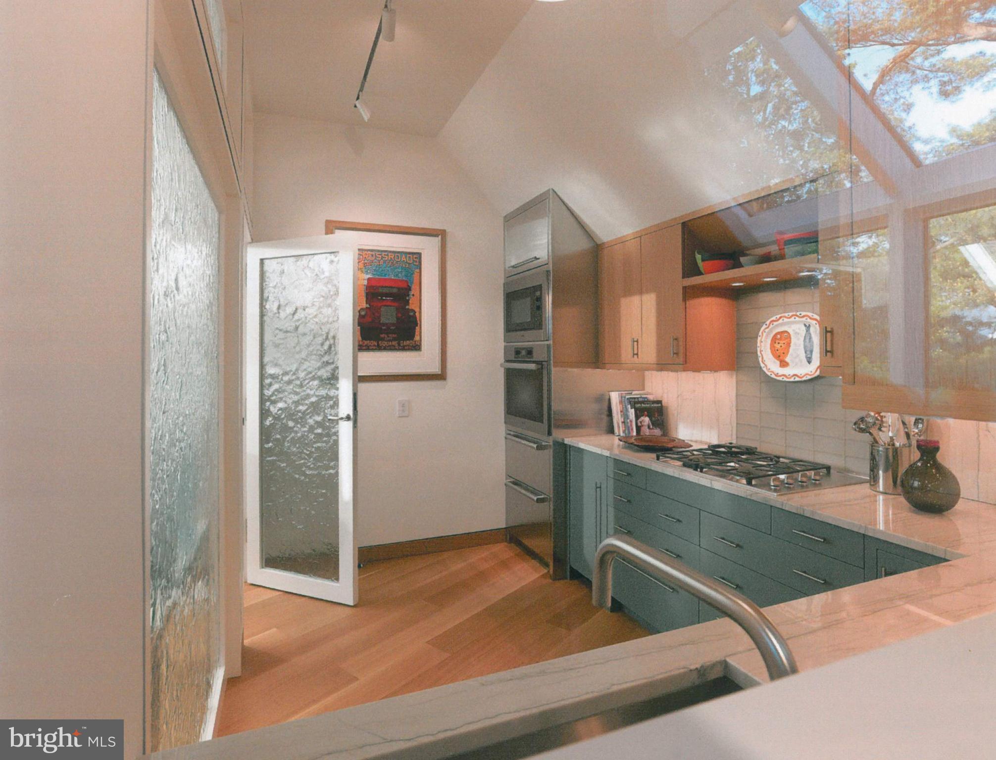 RAVENSCLIFF - Residential