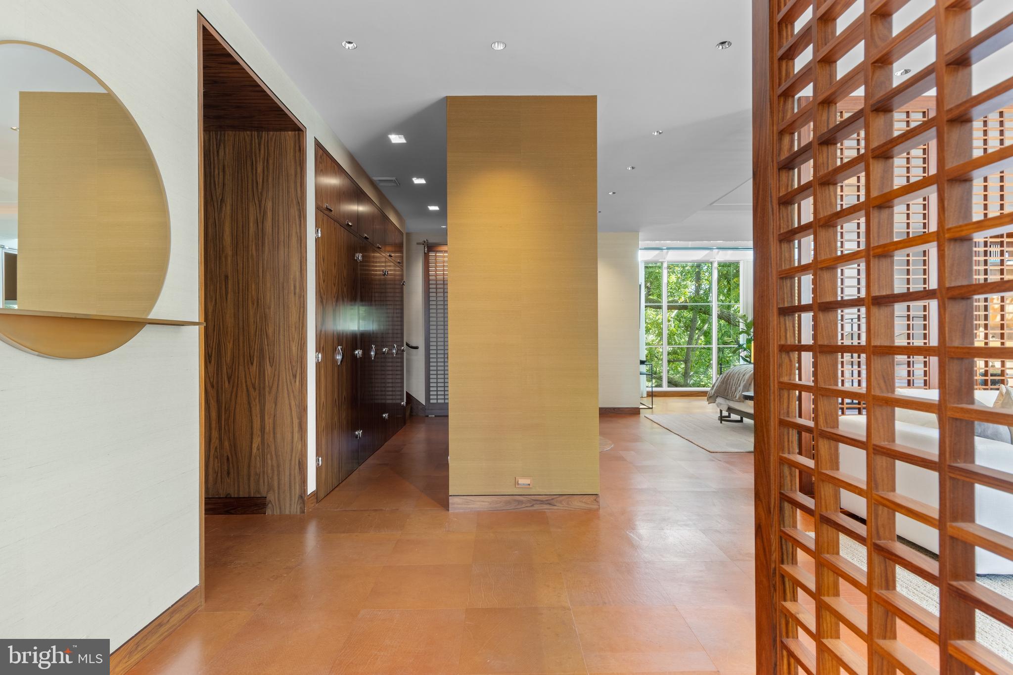 RAVENSCLIFF - Residential