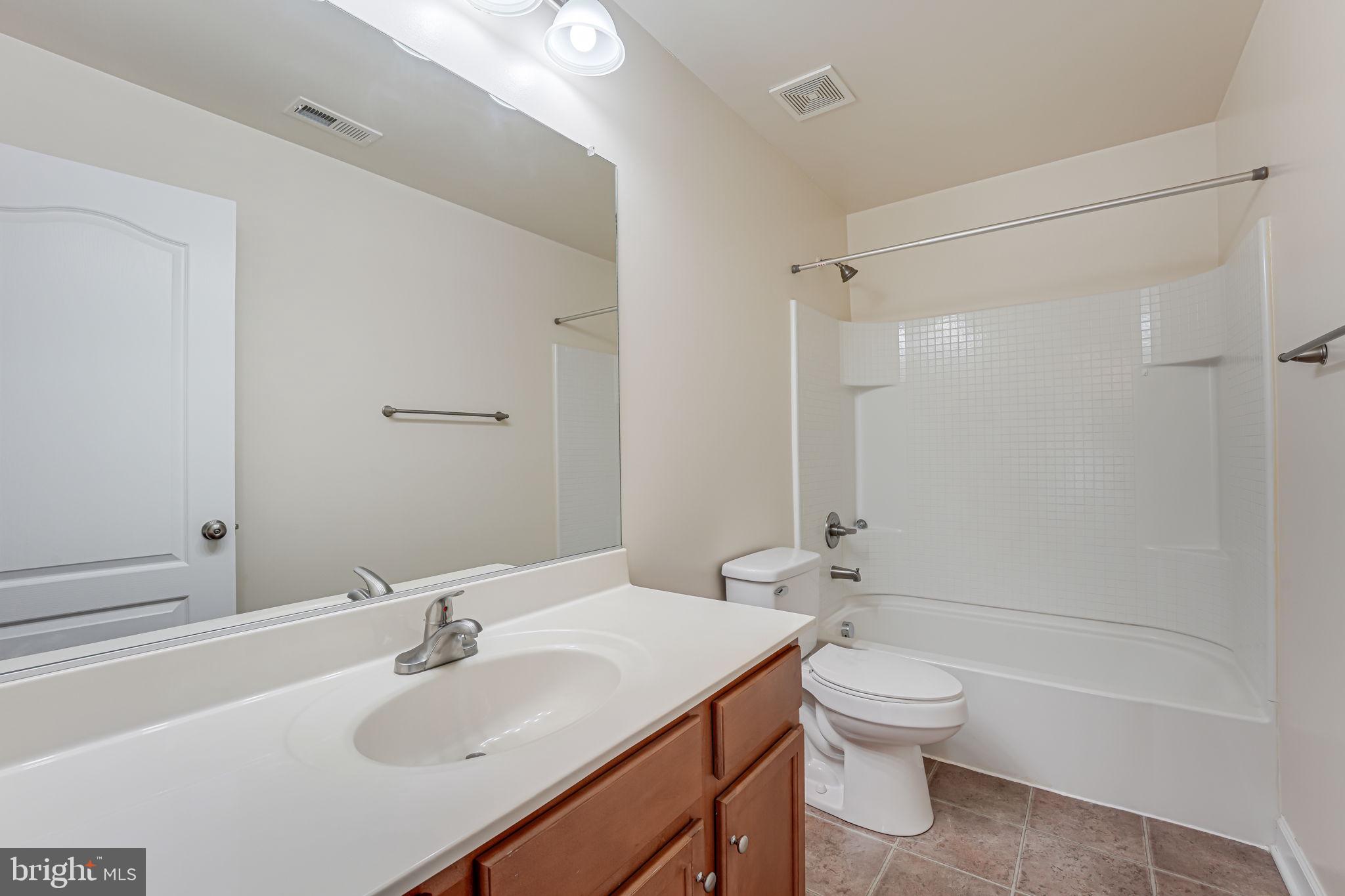 HILLS OF AQUIA - Residential